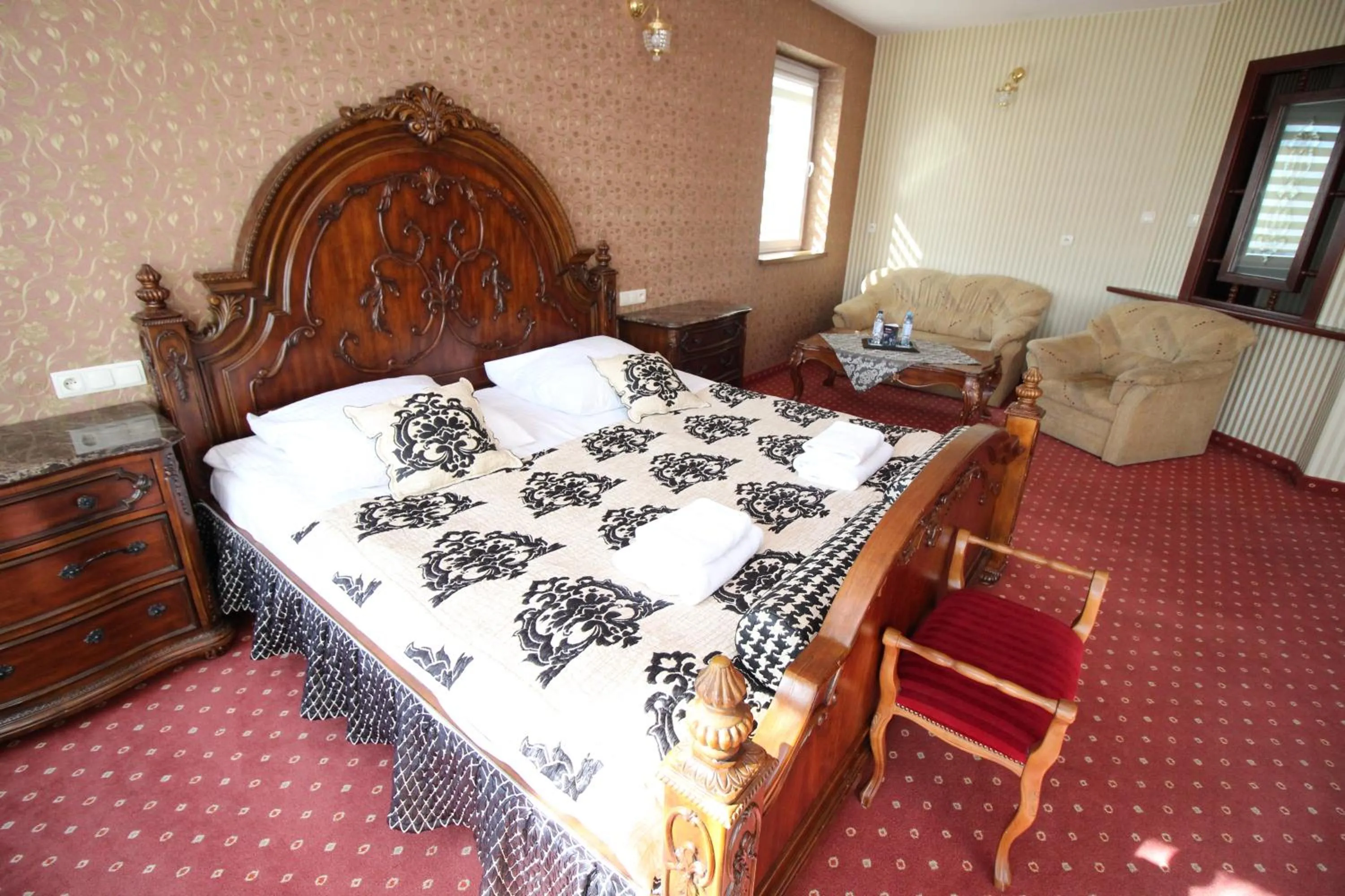 Bed in Złote Arkady