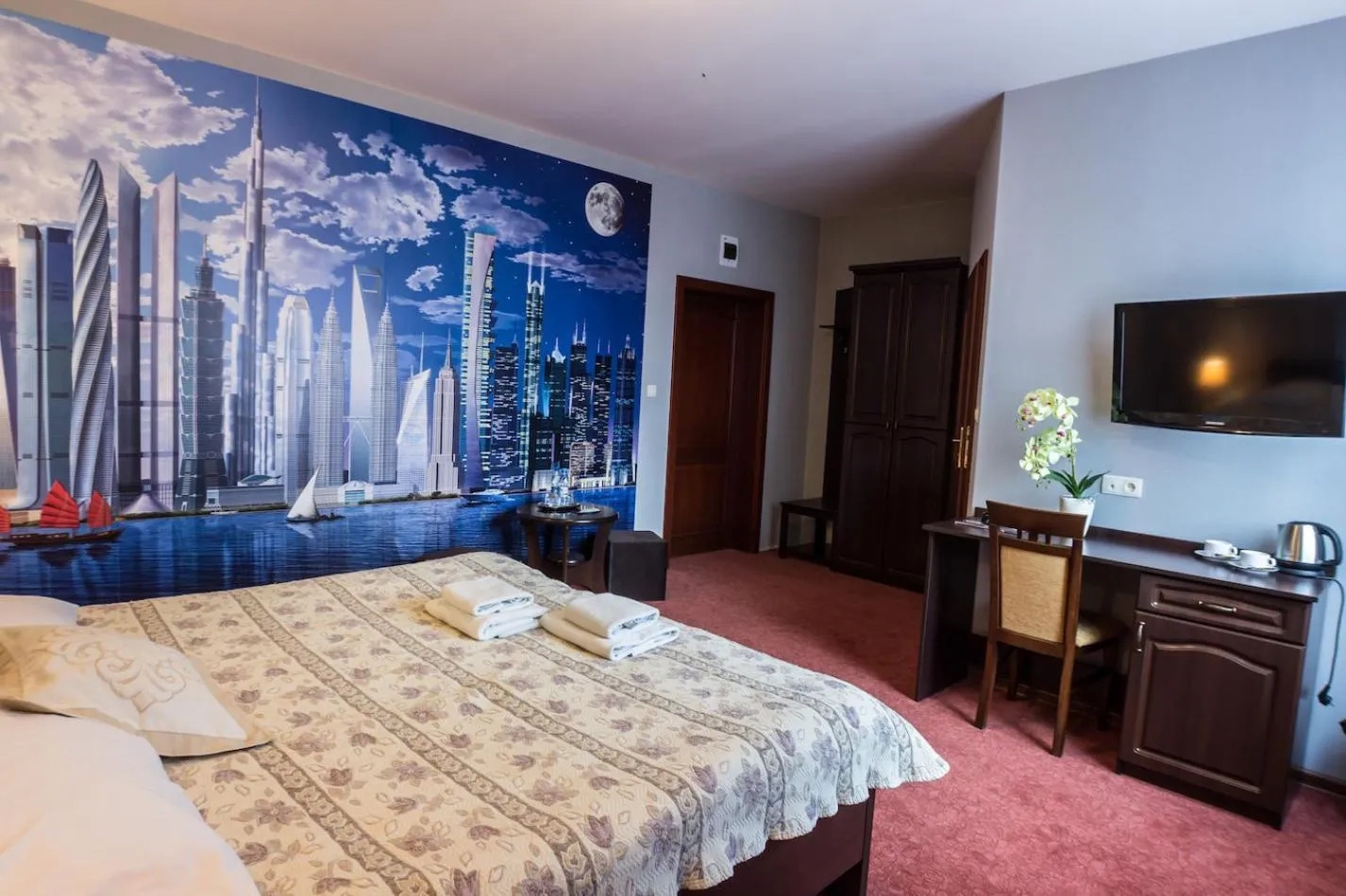 Photo of the whole room, Bed in Złote Arkady