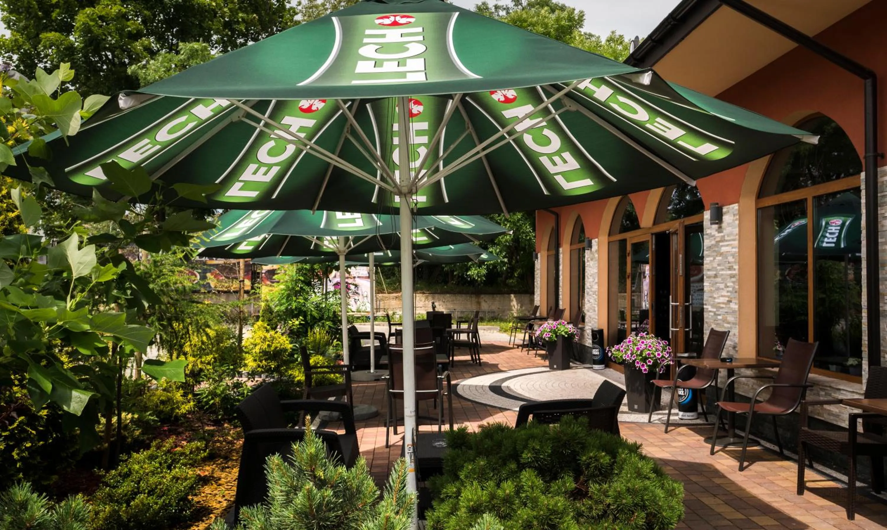 Restaurant/places to eat in Złote Arkady