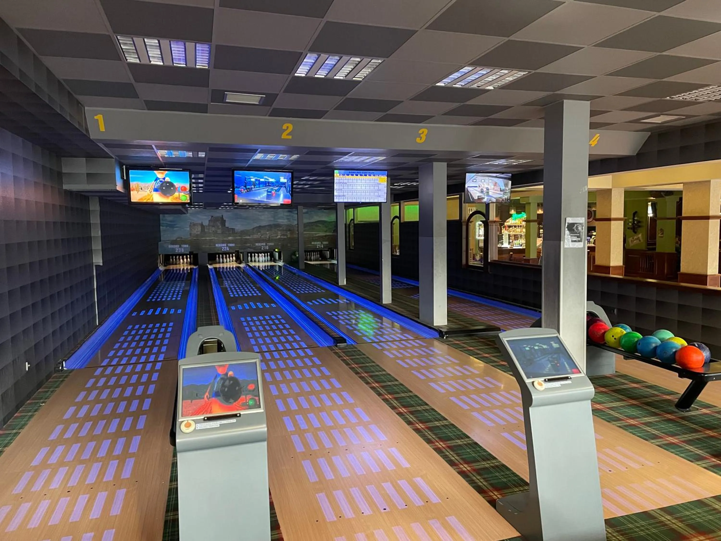 Bowling in Złote Arkady