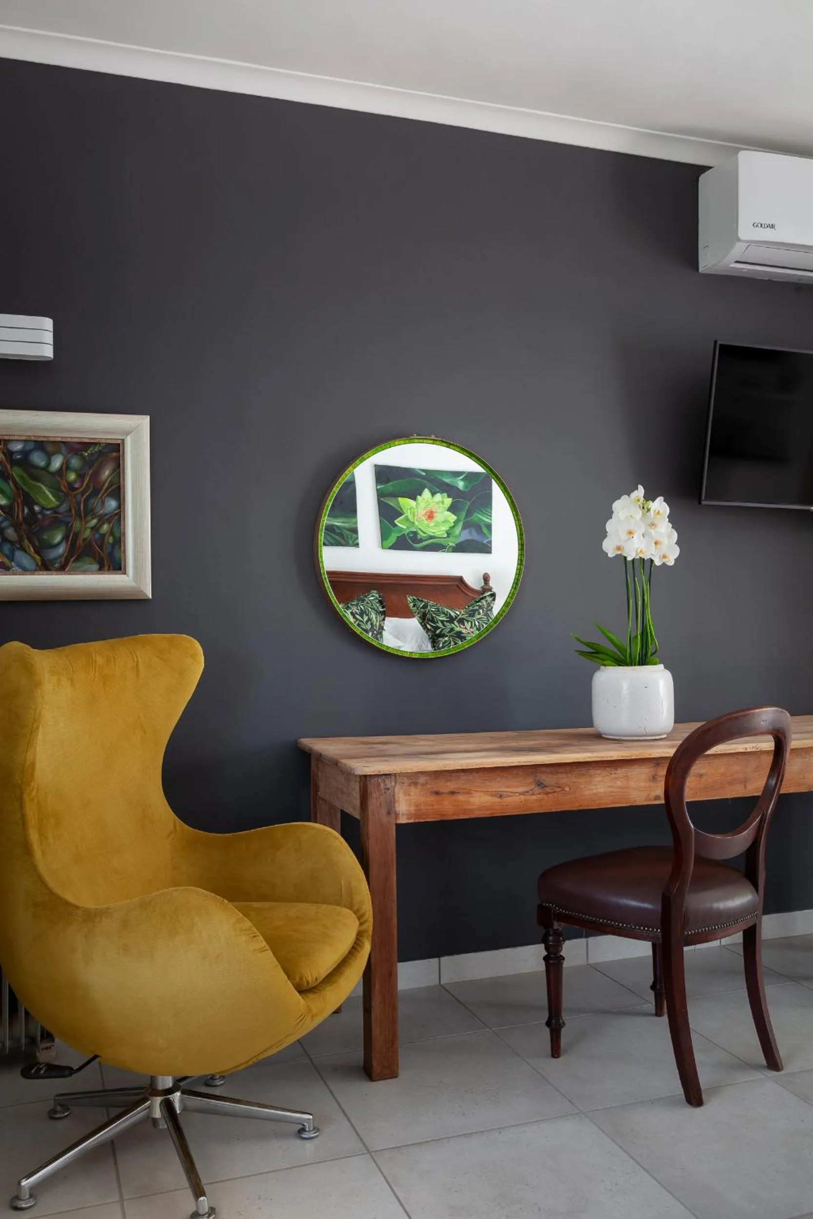 TV and multimedia in 5 Rembrandt Guesthouse