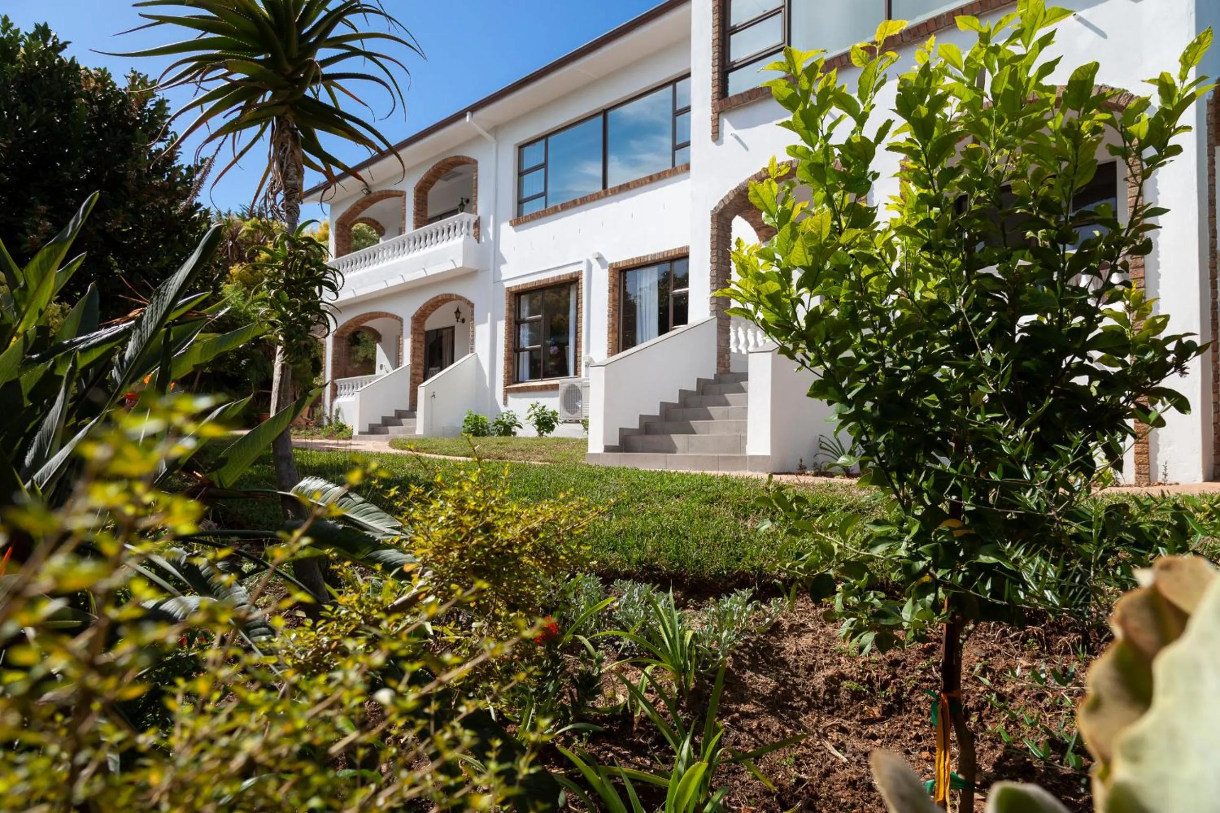 Property building in 5 Rembrandt Guesthouse