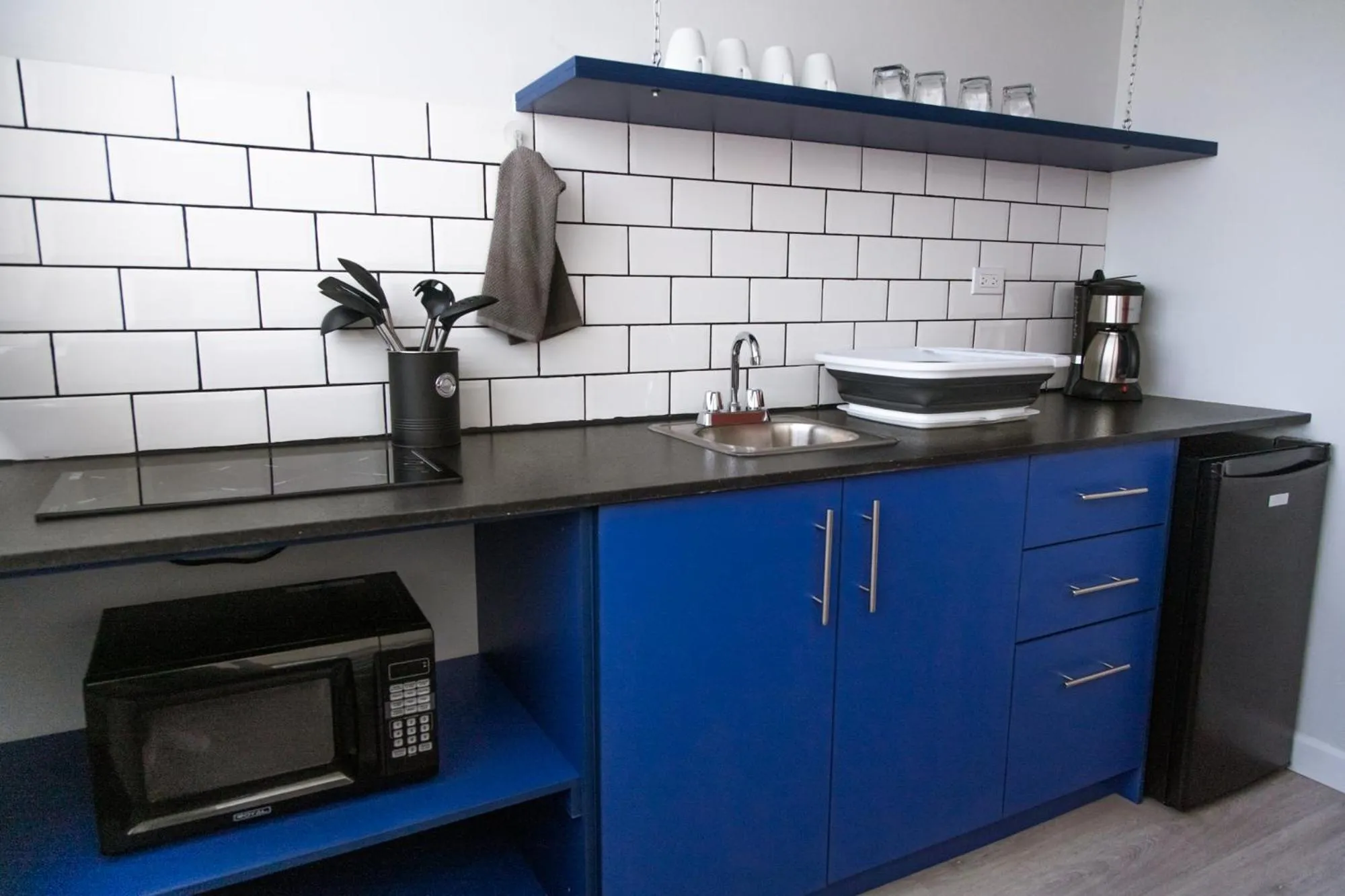 Kitchen or kitchenette in Nomada Republic Hotel Punta Chame