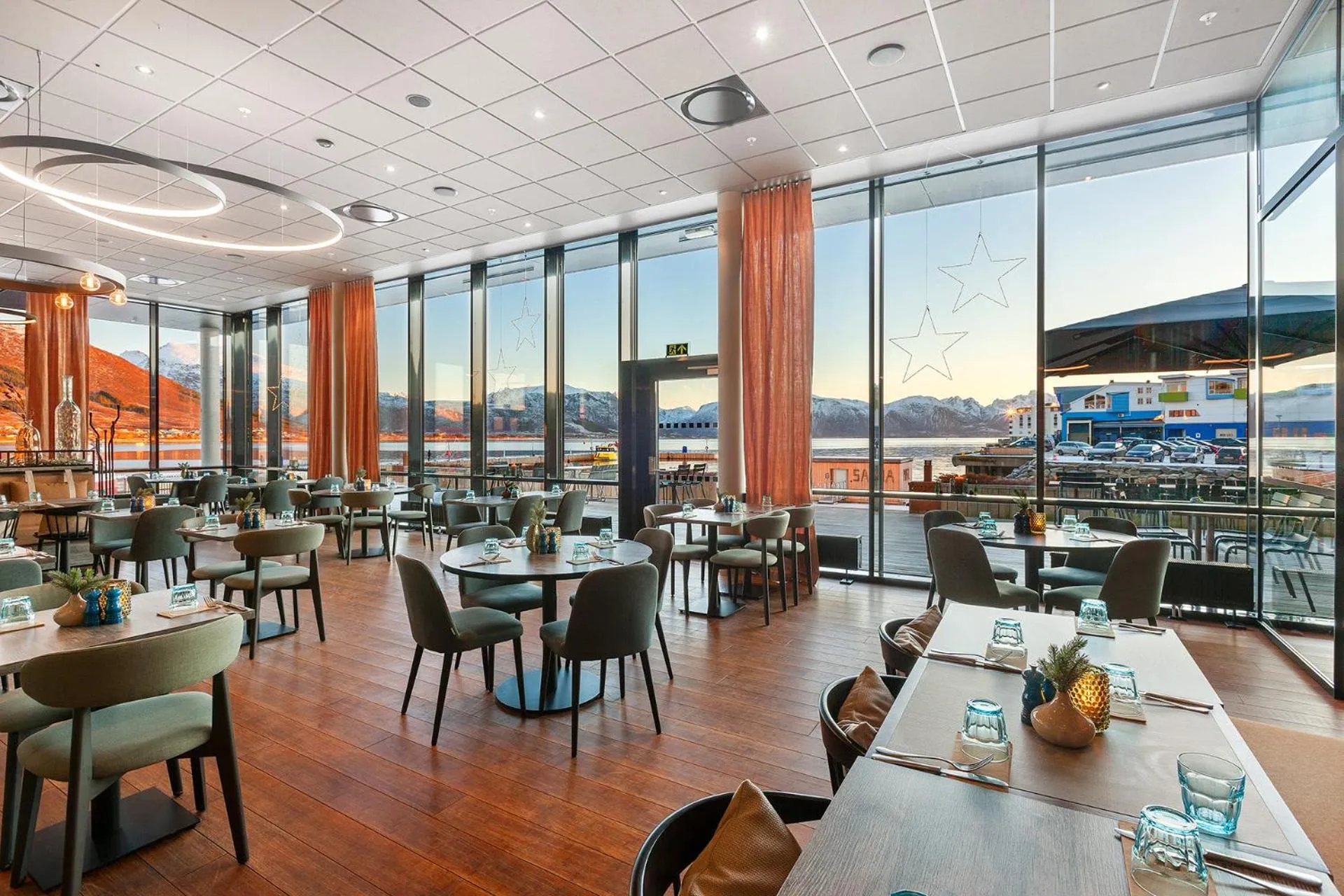 Restaurant/places to eat in Scandic Sortland