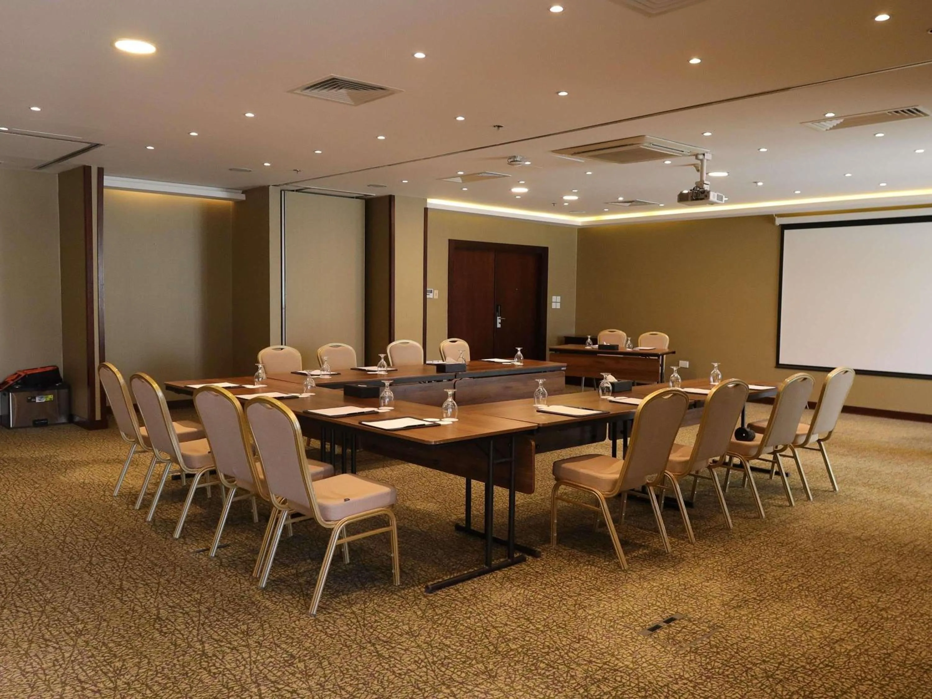Meeting/conference room in Mövenpick Hotel Amman