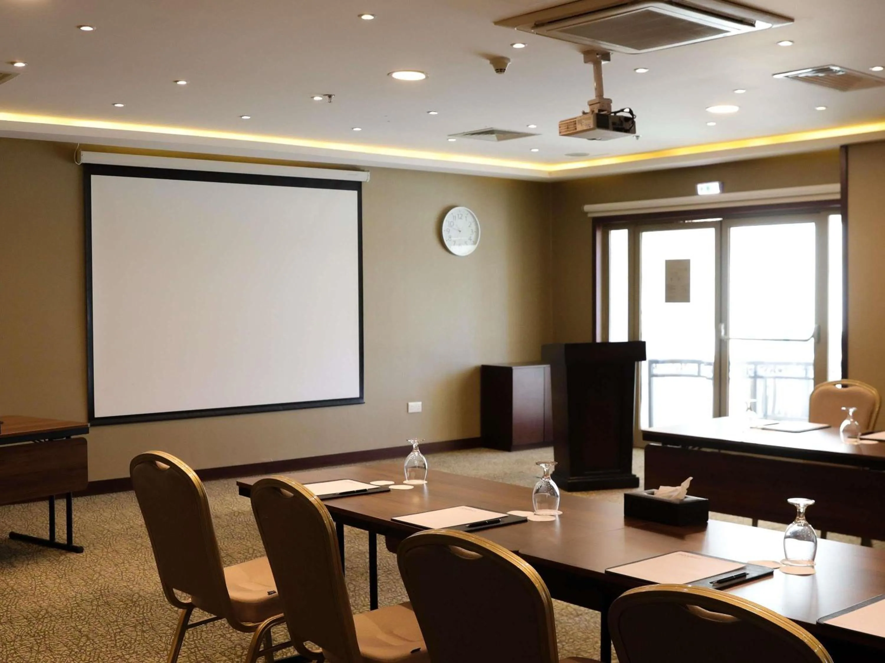 Meeting/conference room in Mövenpick Hotel Amman