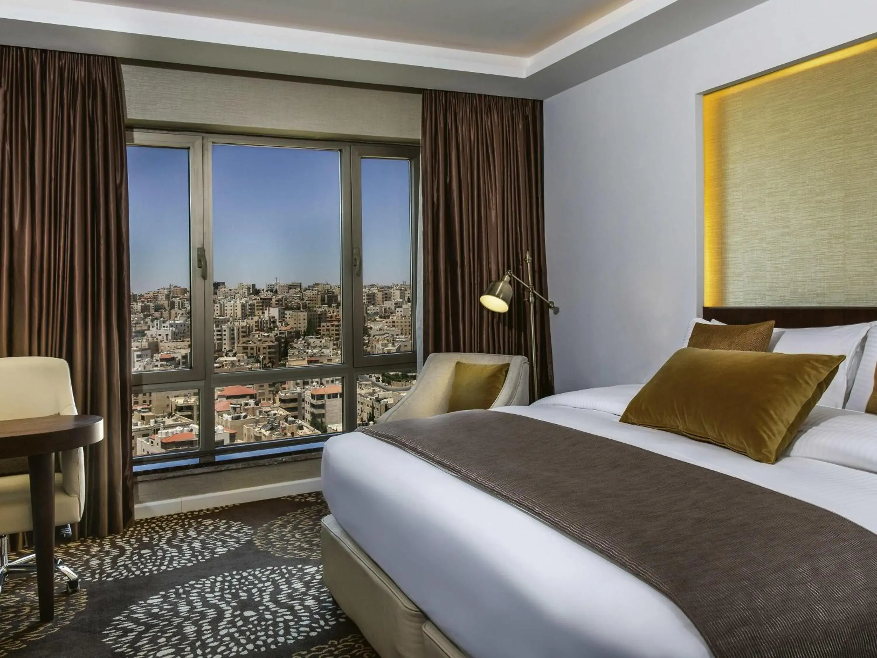 Executive Suite with City View in Mövenpick Hotel Amman Executive Suite with City View in Mövenpick Hotel Amman