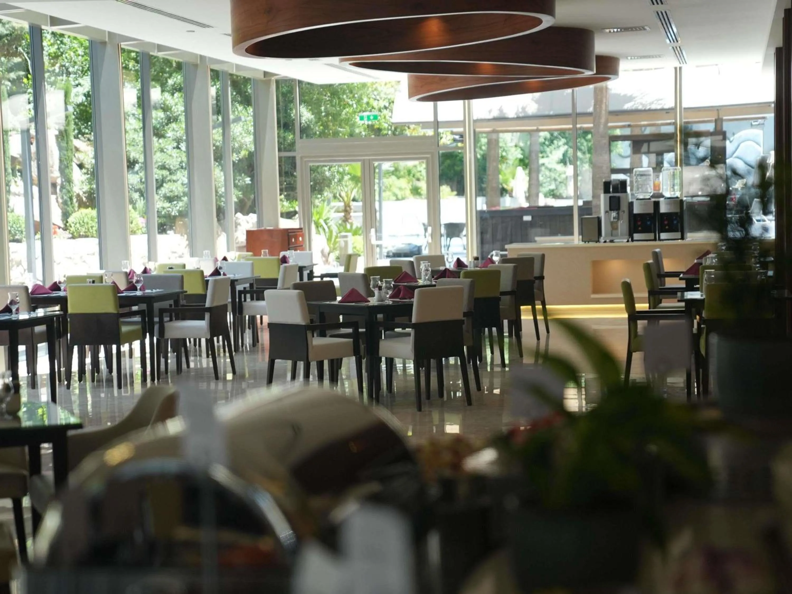 Restaurant/places to eat in Mövenpick Hotel Amman