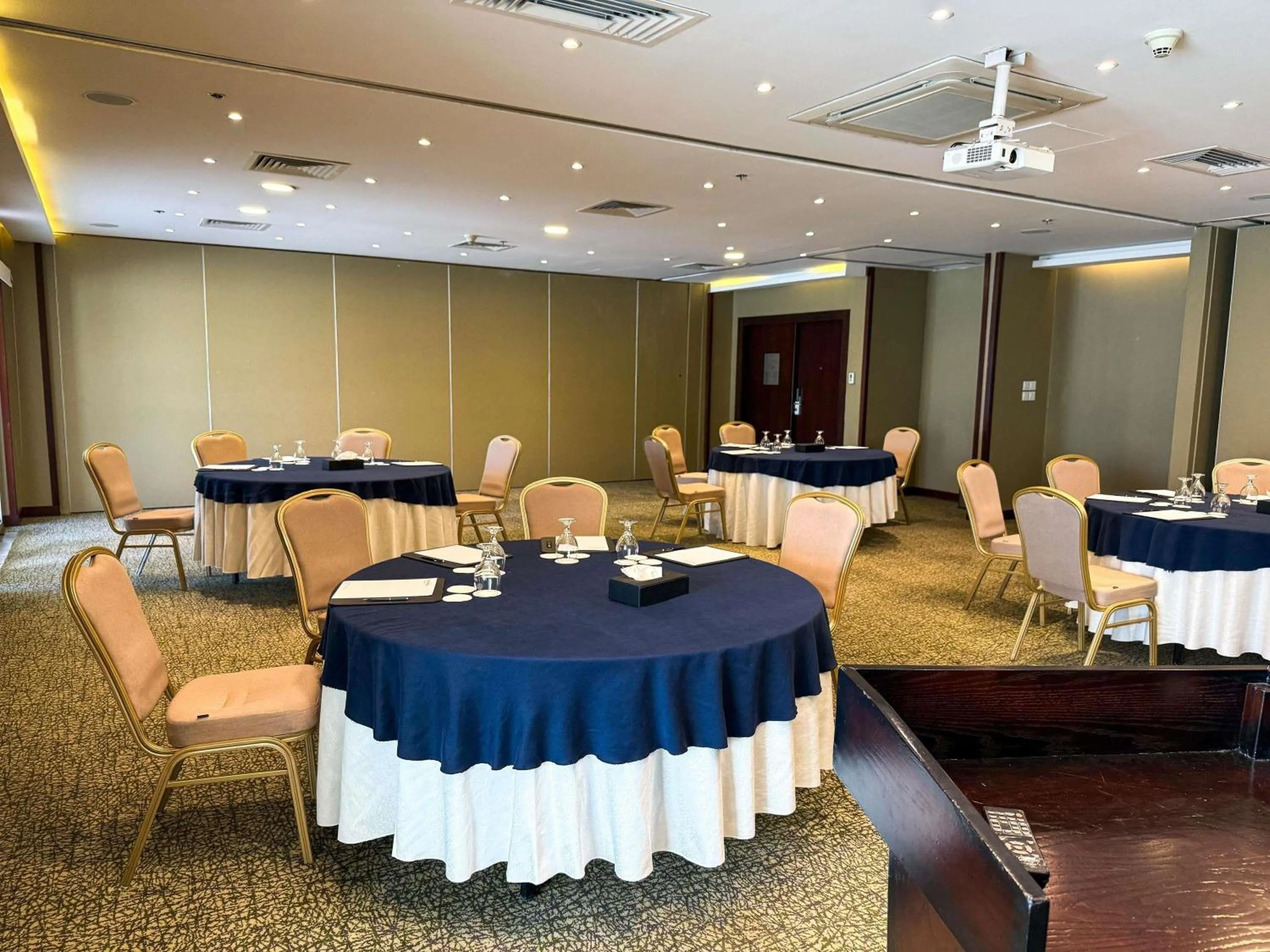 Meeting/conference room in Mövenpick Hotel Amman