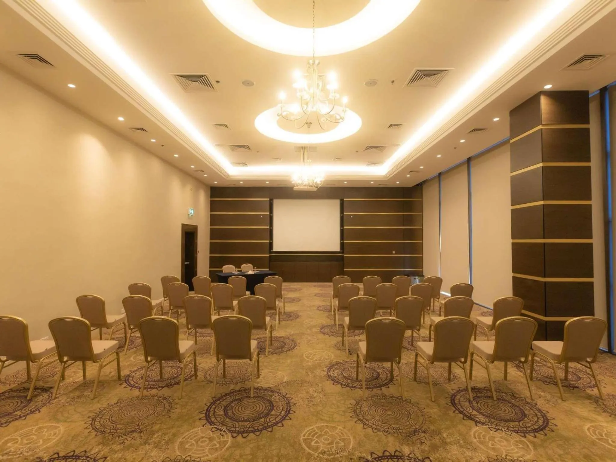 Meeting/conference room in Mövenpick Hotel Amman