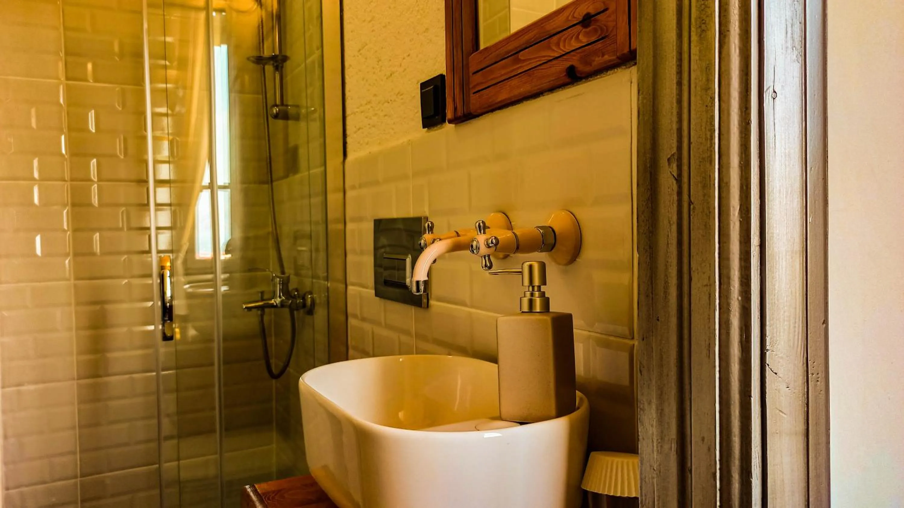 Bathroom in Variante Hotel