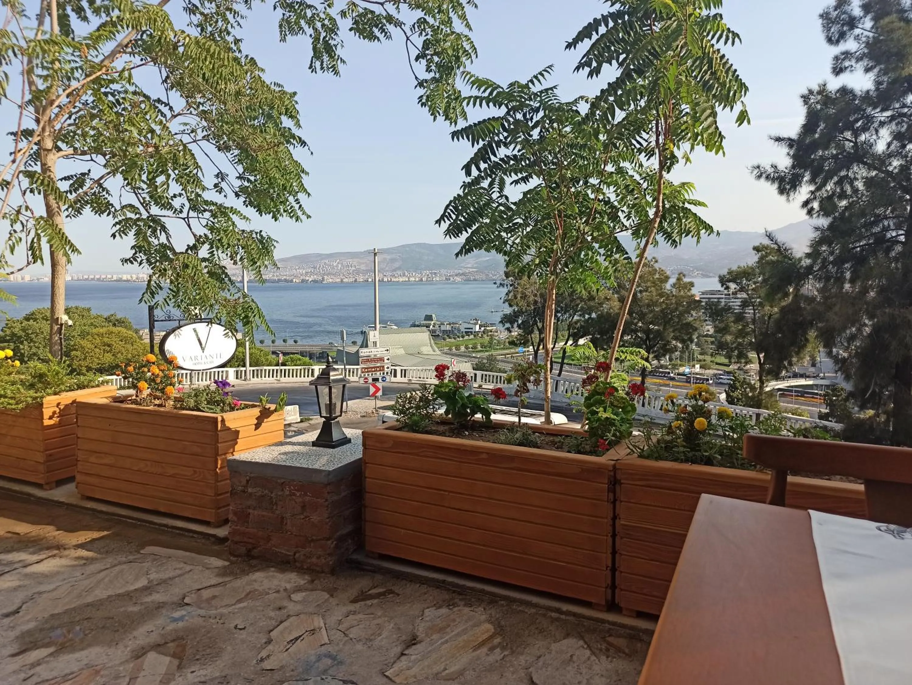 Patio in Variante Hotel