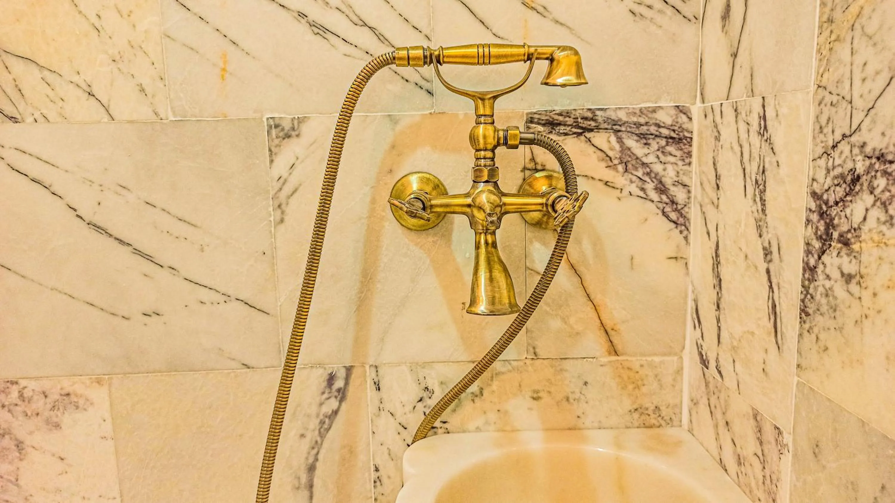 Bathroom in Variante Hotel