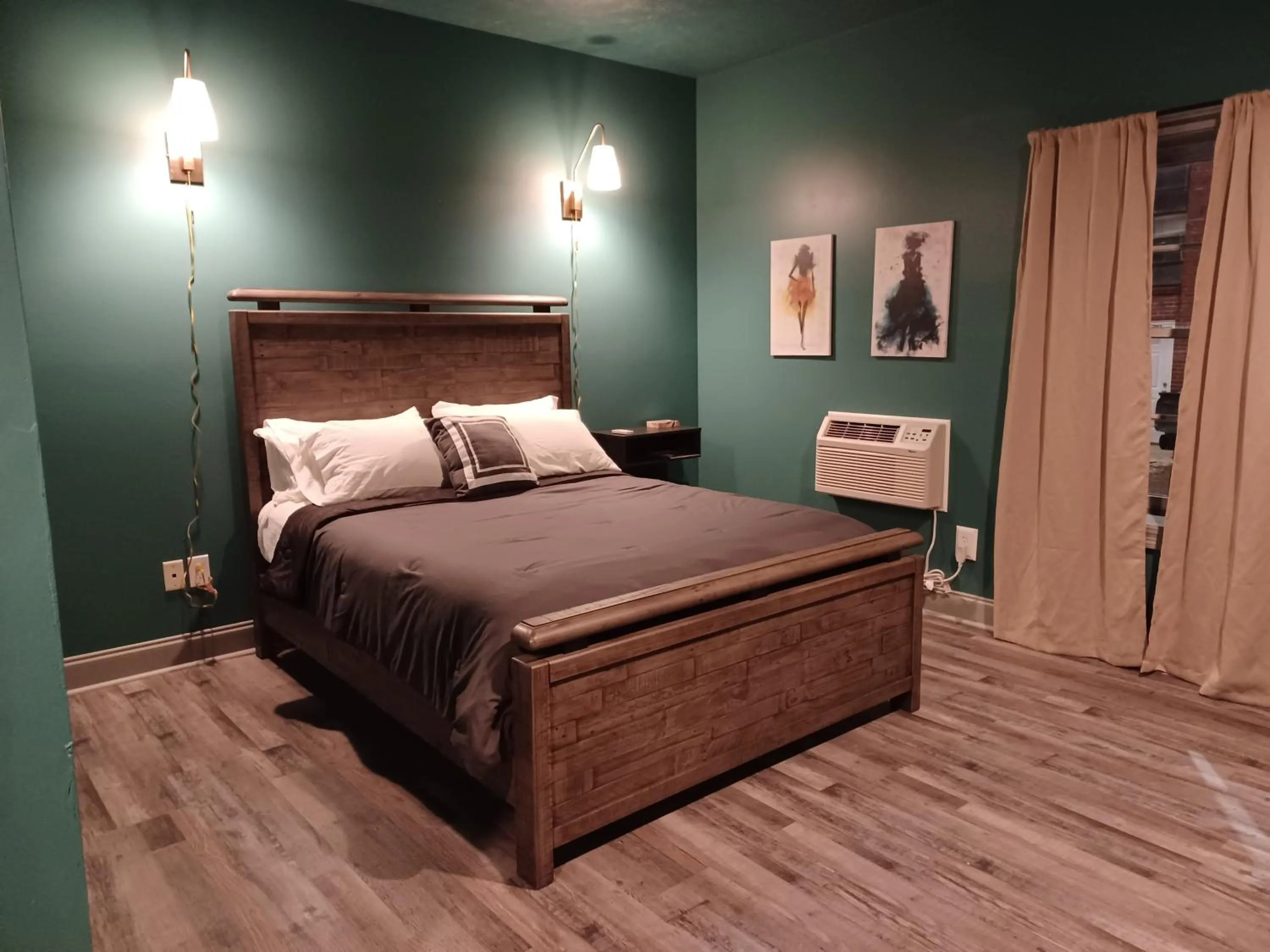 Bed in Natchez Manor Bed & Breakfast