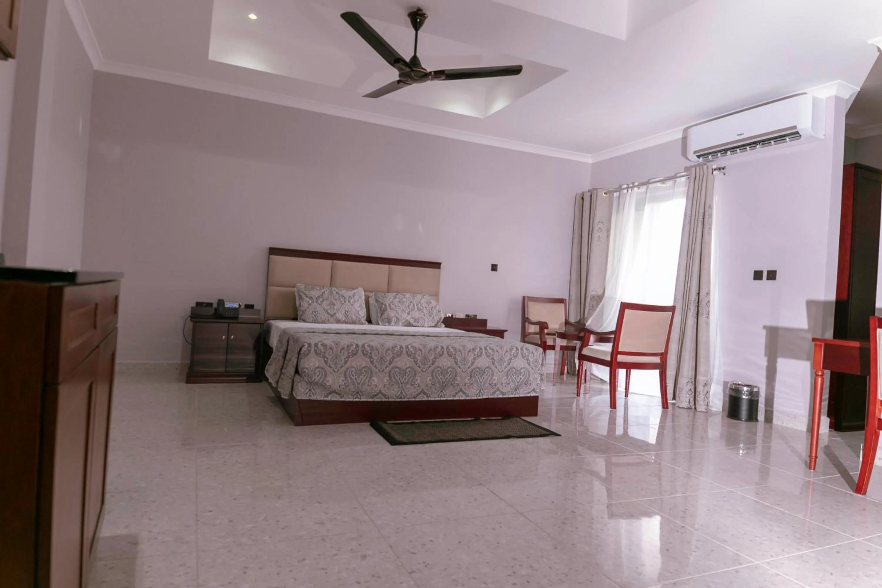 Bed in Monarch Hotel