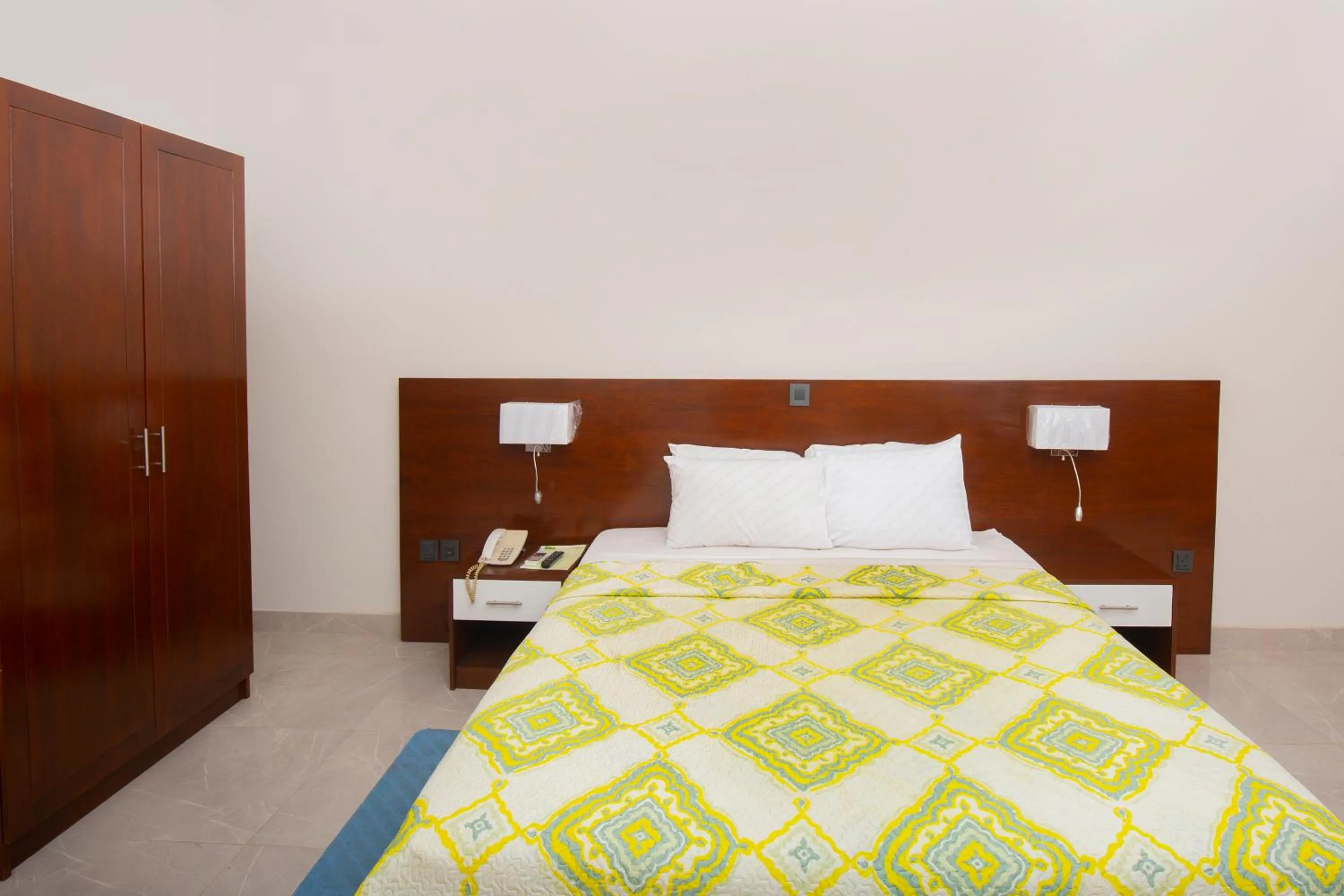 Bed in Monarch Hotel