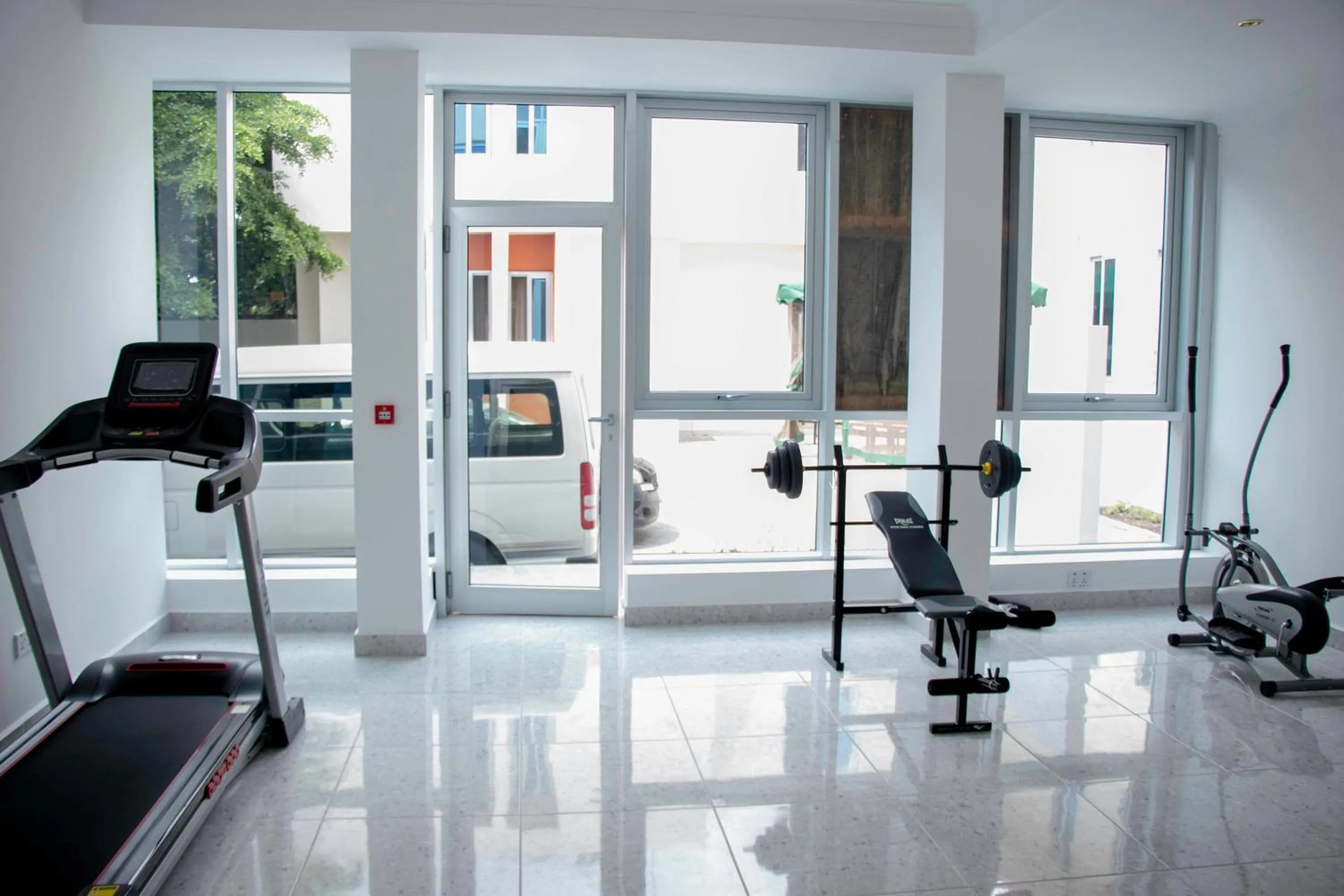 Fitness centre/facilities in Monarch Hotel