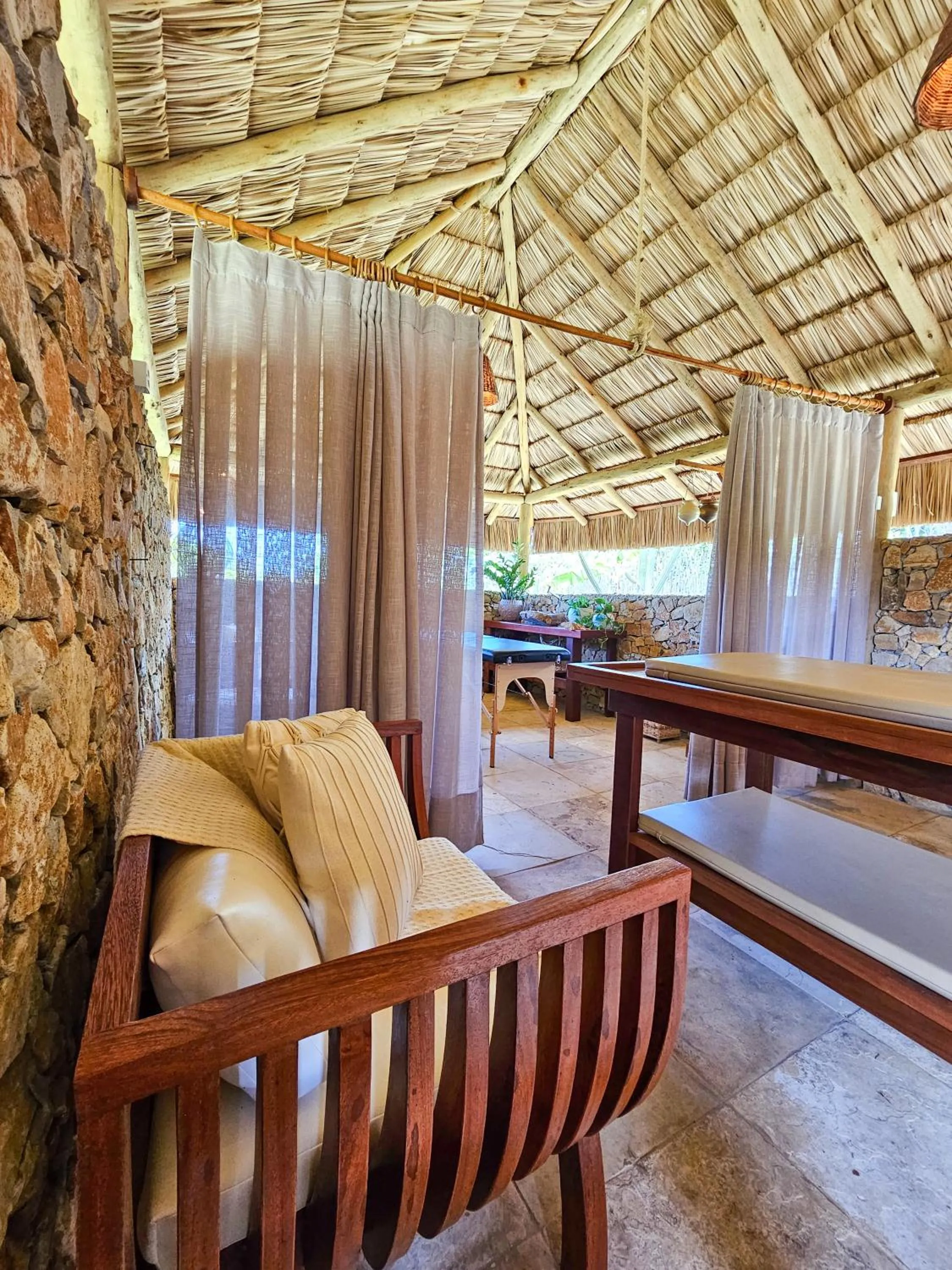 Massage in Kauli Seadi Beach Hotel