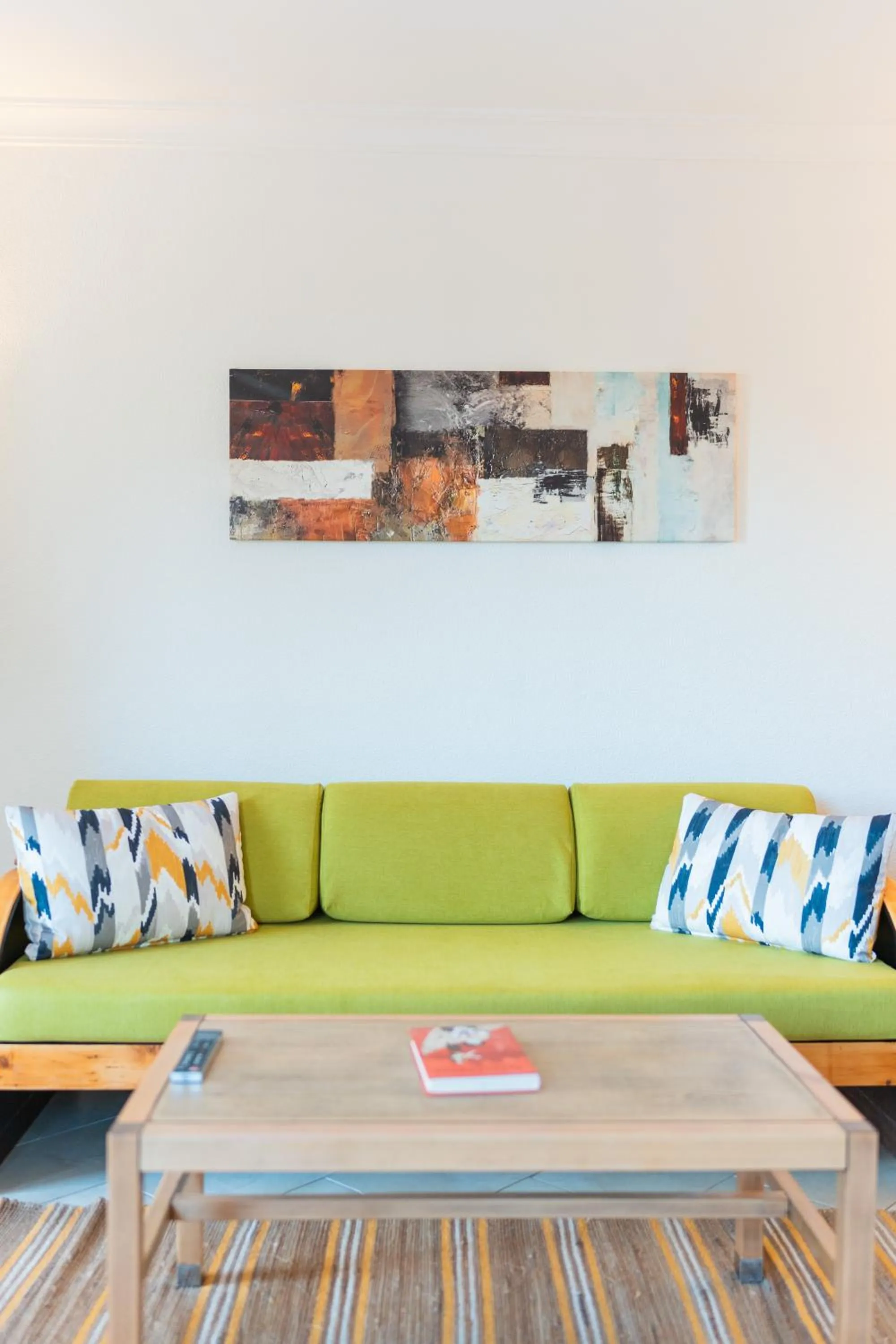 Living room in Apartamentos Royal Life