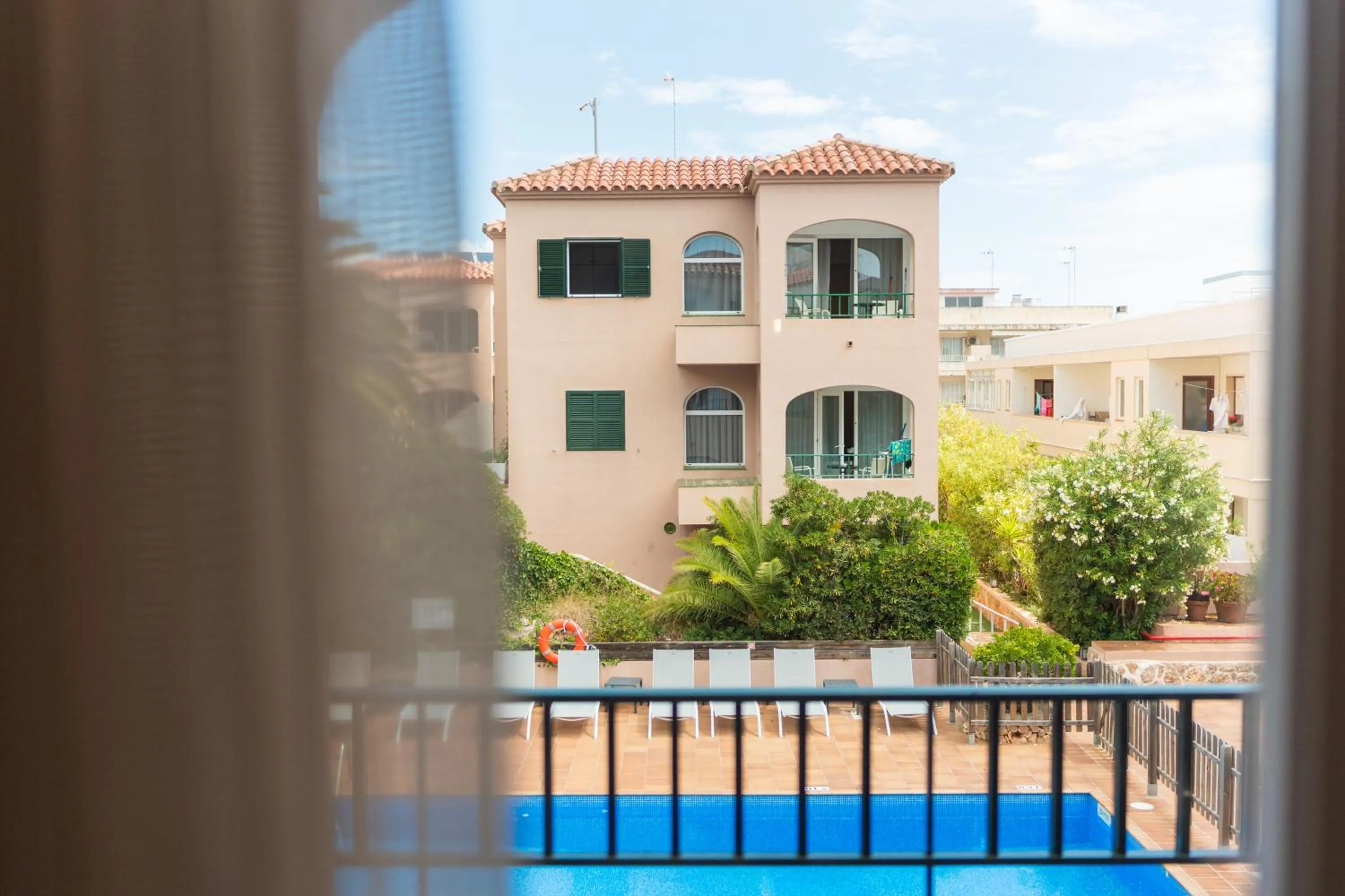 Pool view in Apartamentos Royal Life