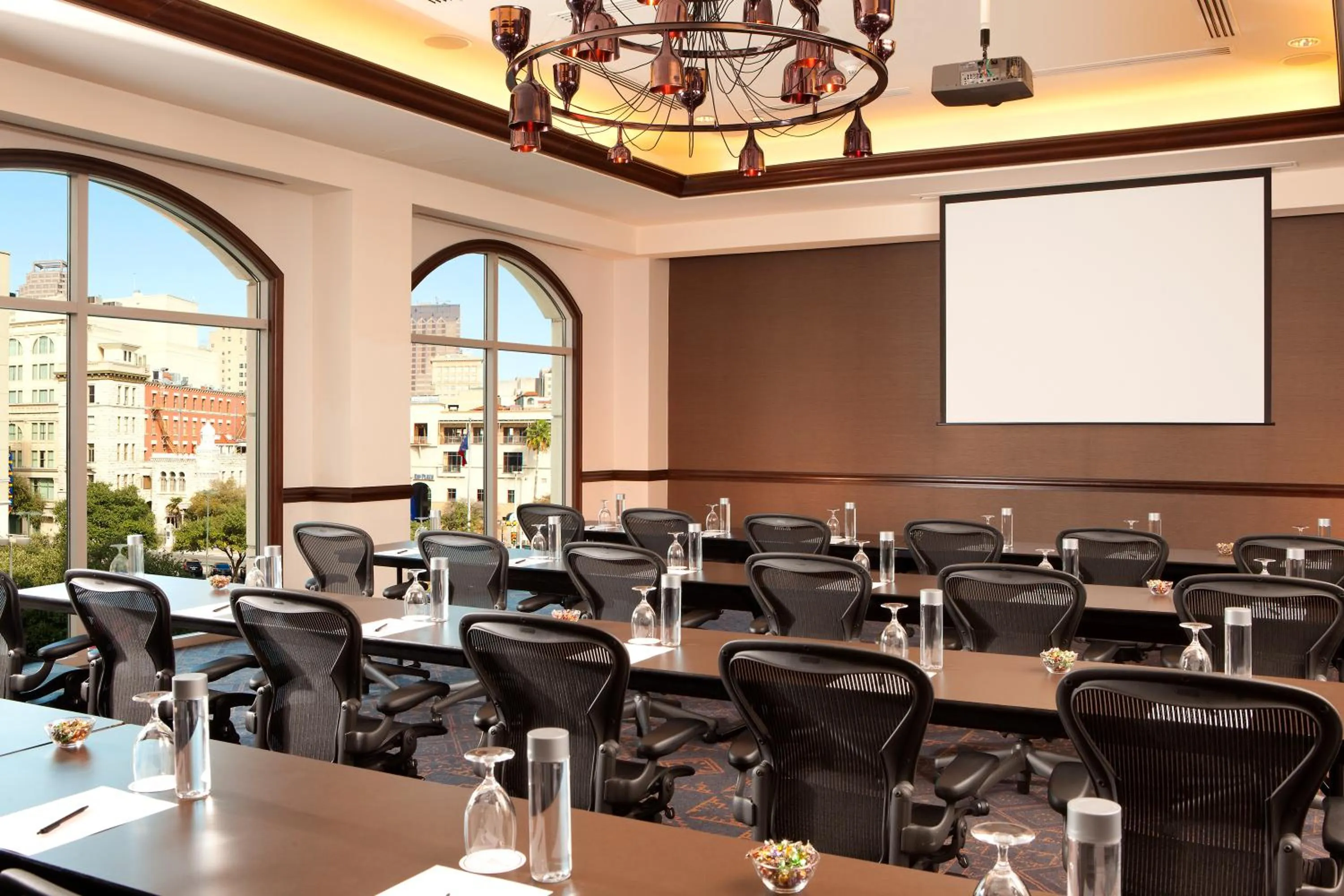 Meeting/conference room in Hotel Contessa - Suites on the Riverwalk