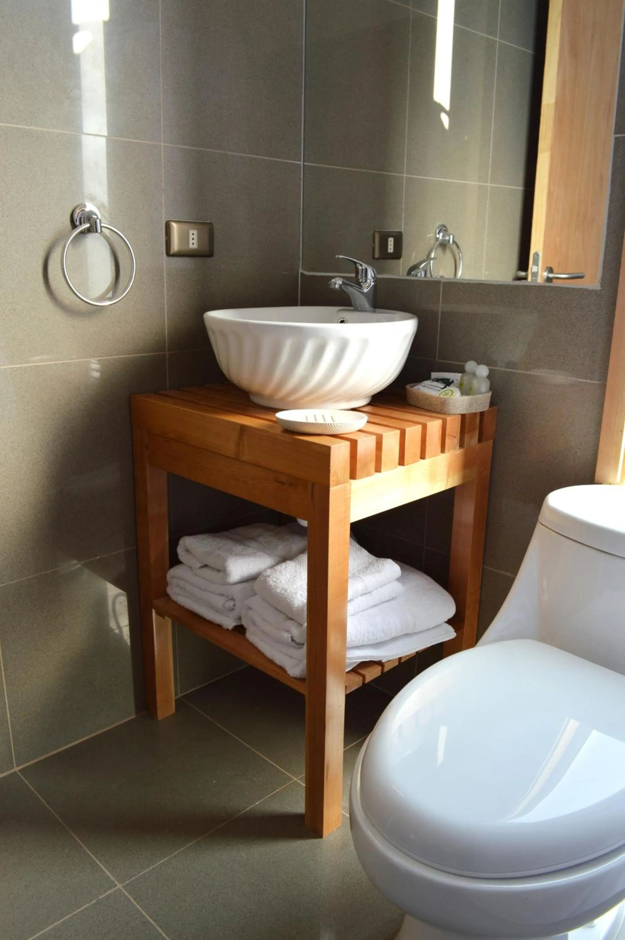 Bathroom in Apart Hotel Quillango