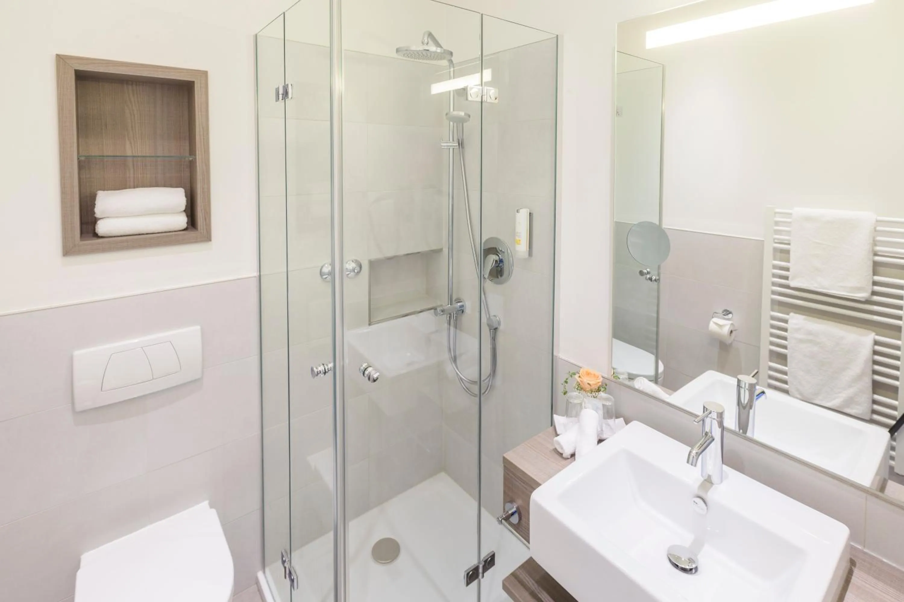 Photo of the whole room in Hotel Scheffelhöhe