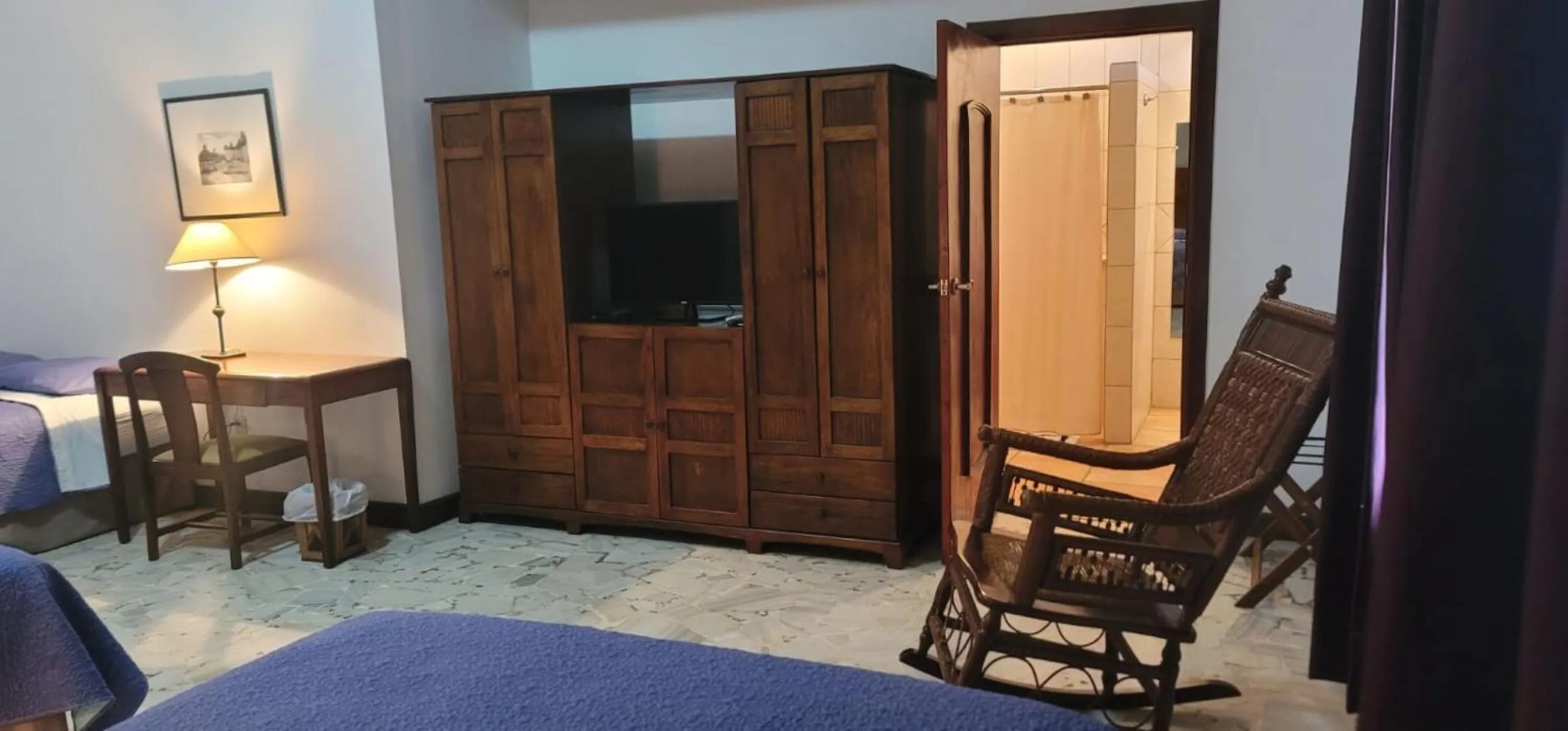 Text overlay, Bed in Hotel Casa del Sol