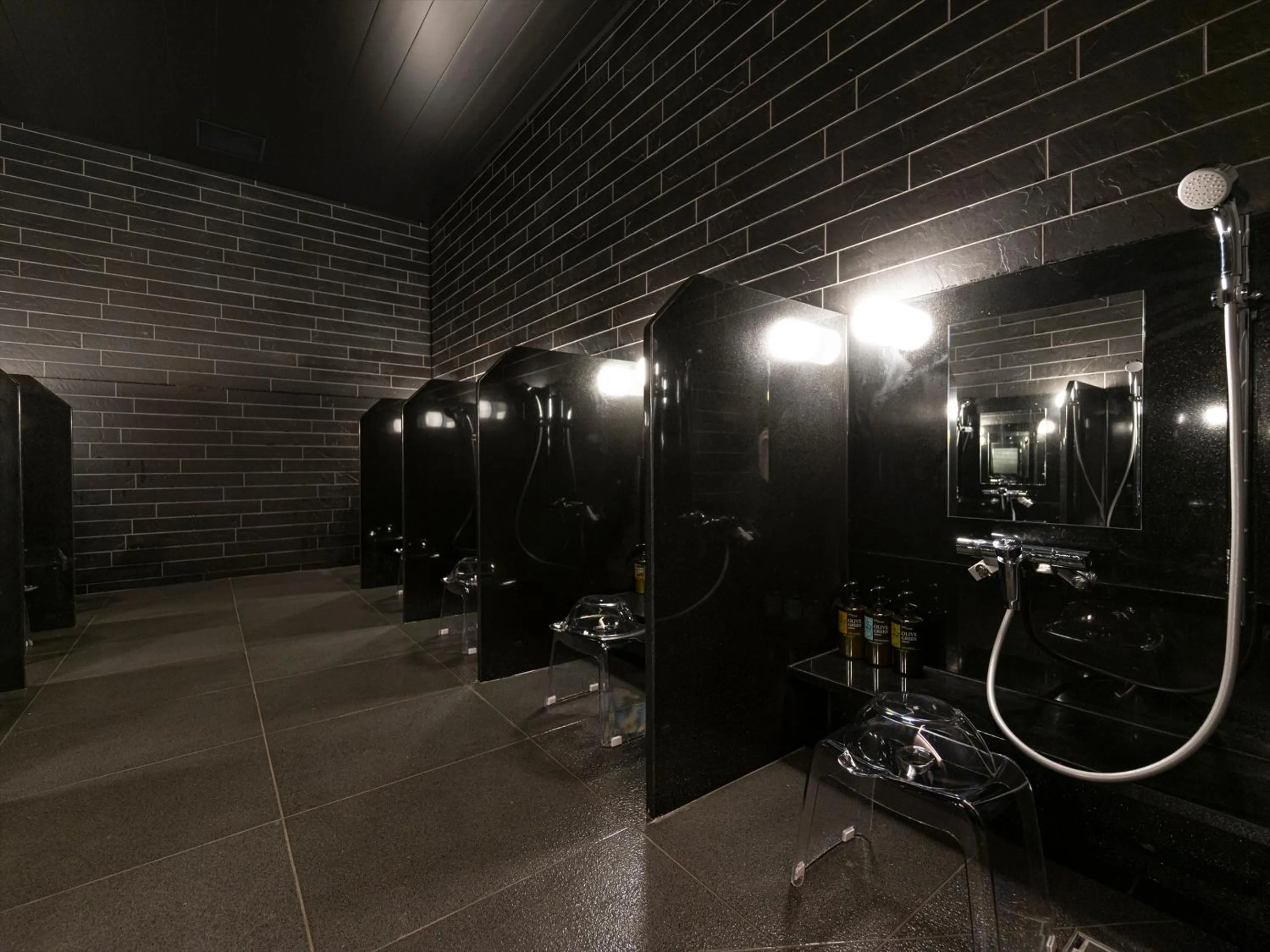 Shower in THE BLOSSOM KUMAMOTO