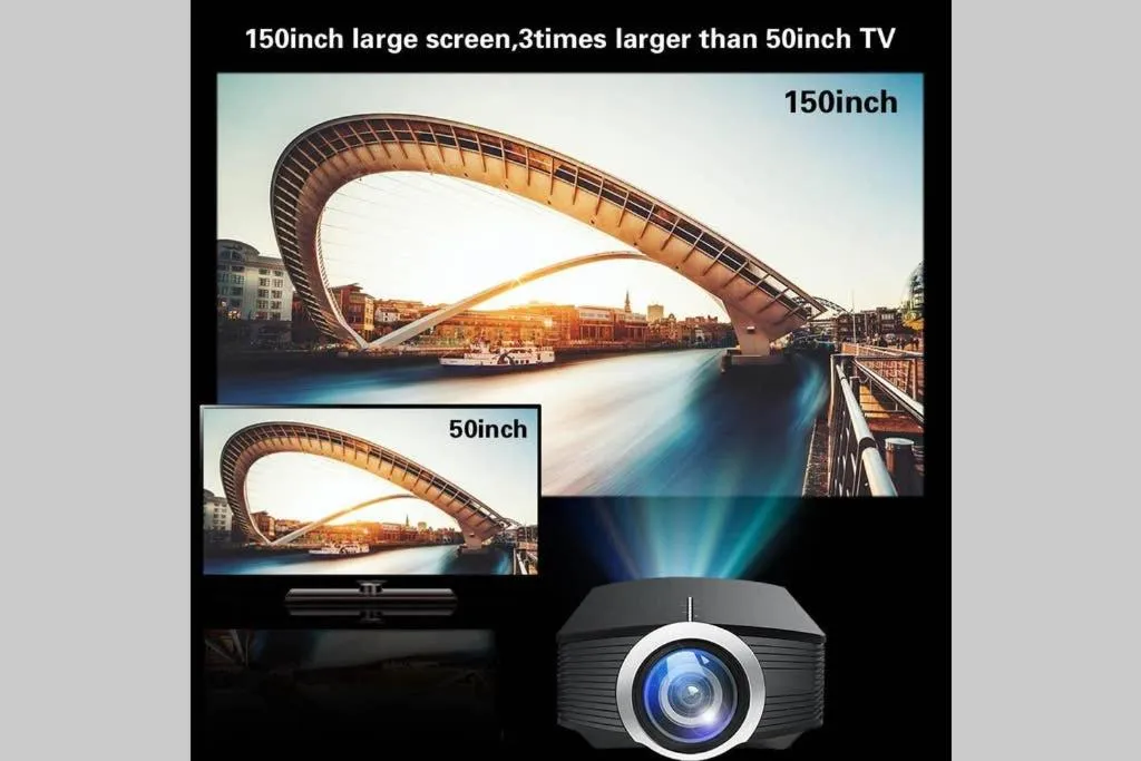 TV and multimedia in EEs Whale House - Homestay 3 min walk to beach