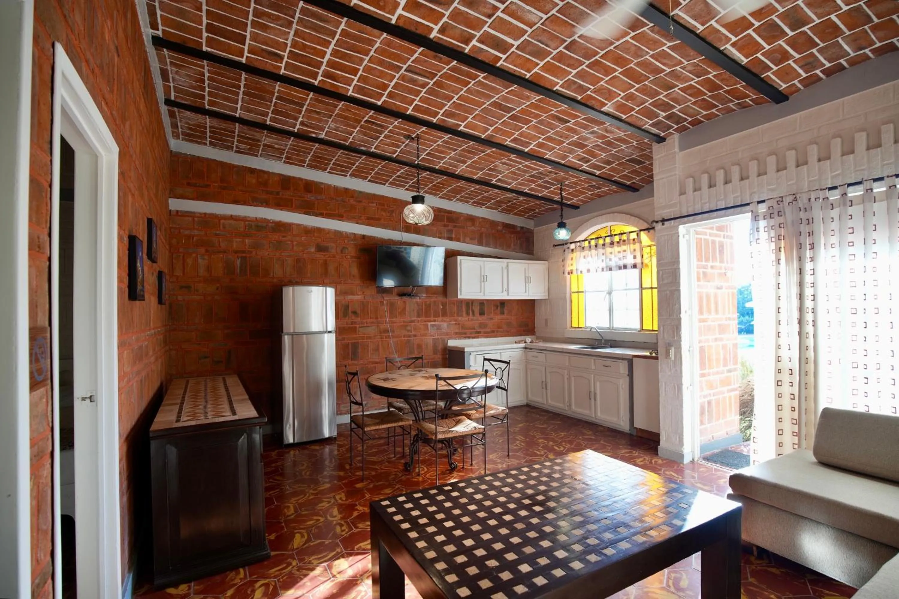 Kitchen or kitchenette in Mama Chuy Hotel & Villas Ajijic