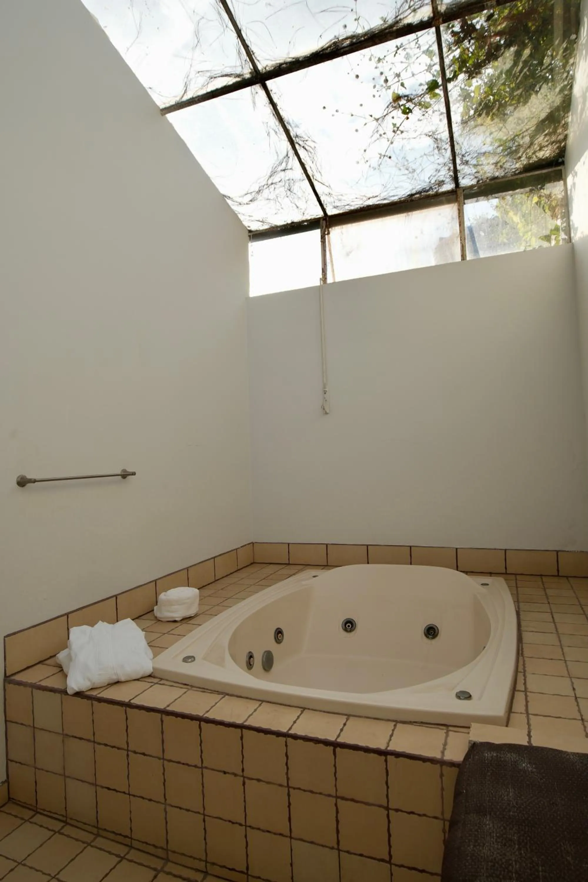 Bath in Mama Chuy Hotel & Villas Ajijic