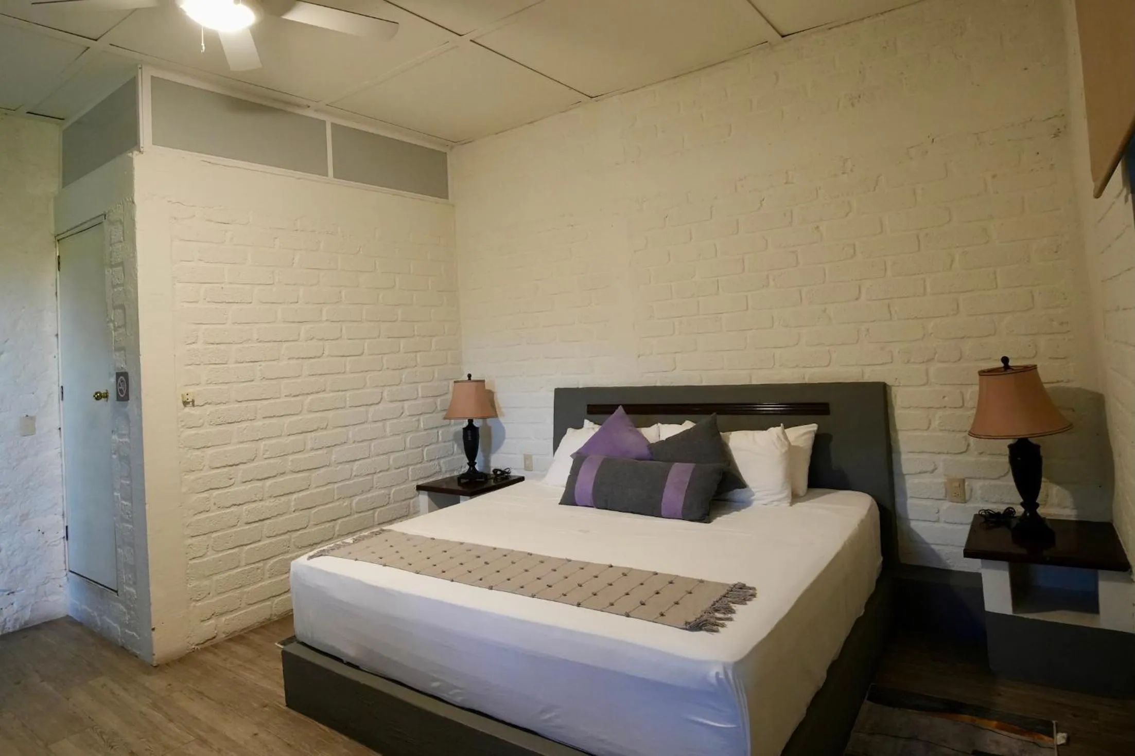 Bedroom, Bed in Mama Chuy Hotel & Villas Ajijic