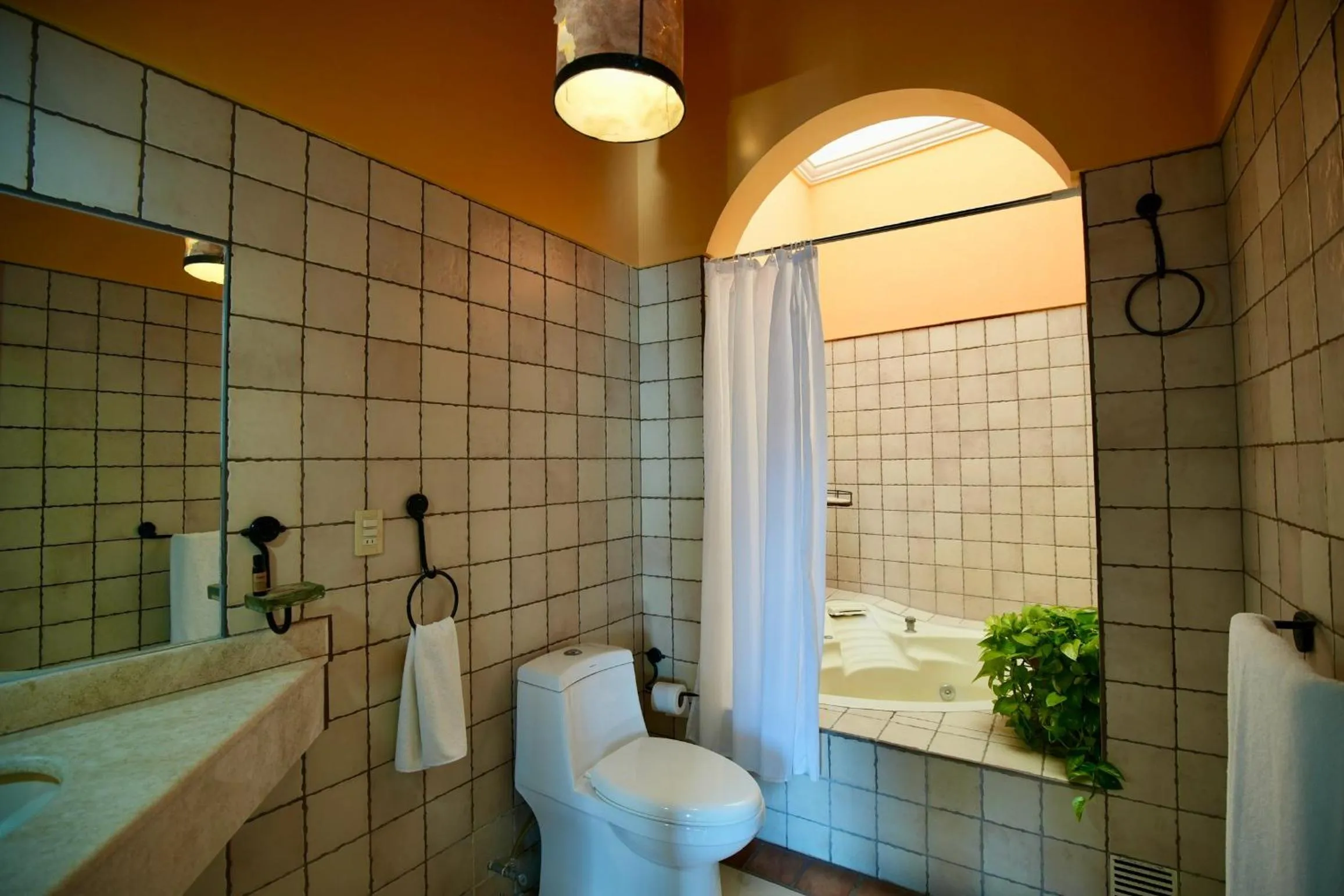 Bathroom in Mama Chuy Hotel & Villas Ajijic