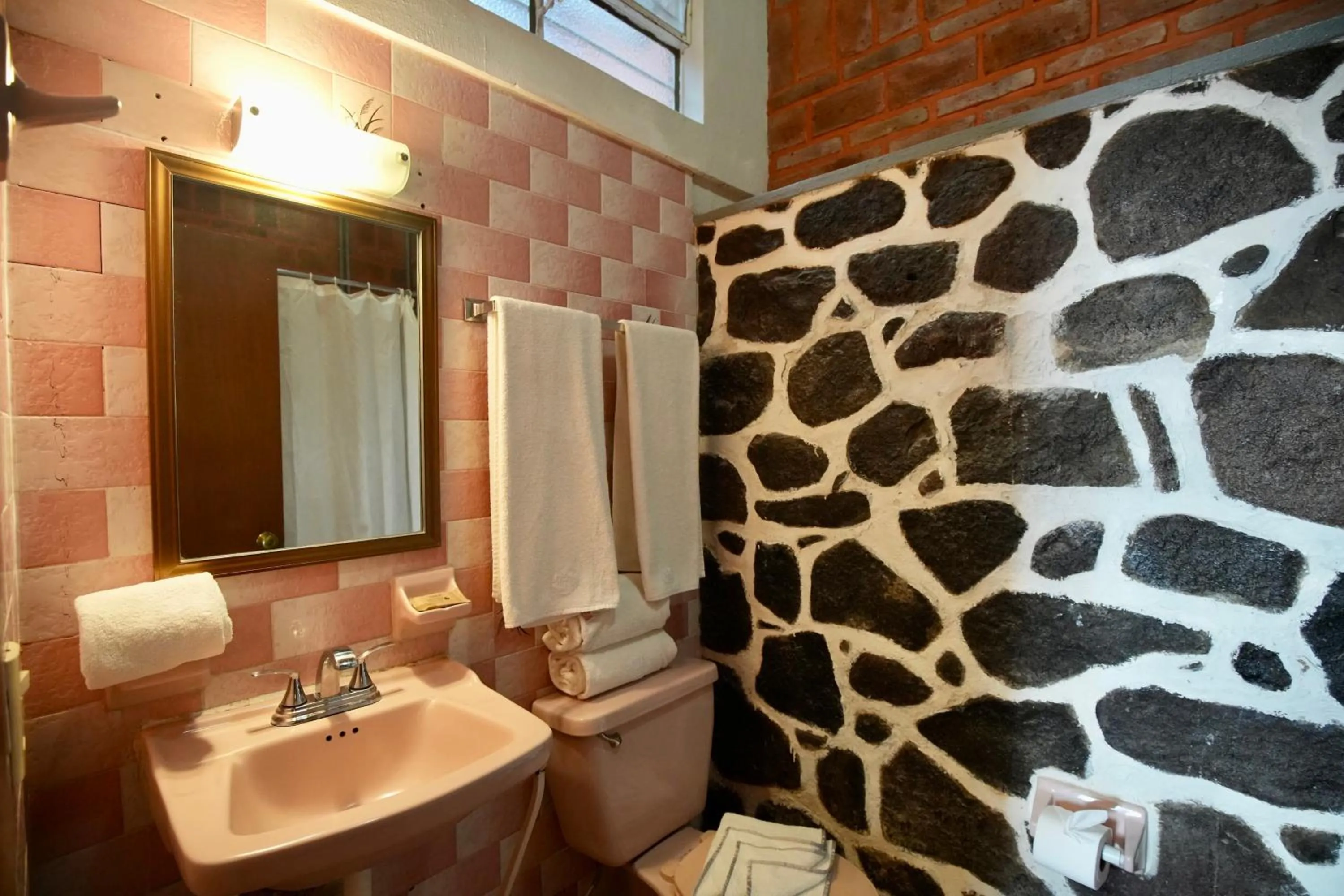 Bathroom in Mama Chuy Hotel & Villas Ajijic