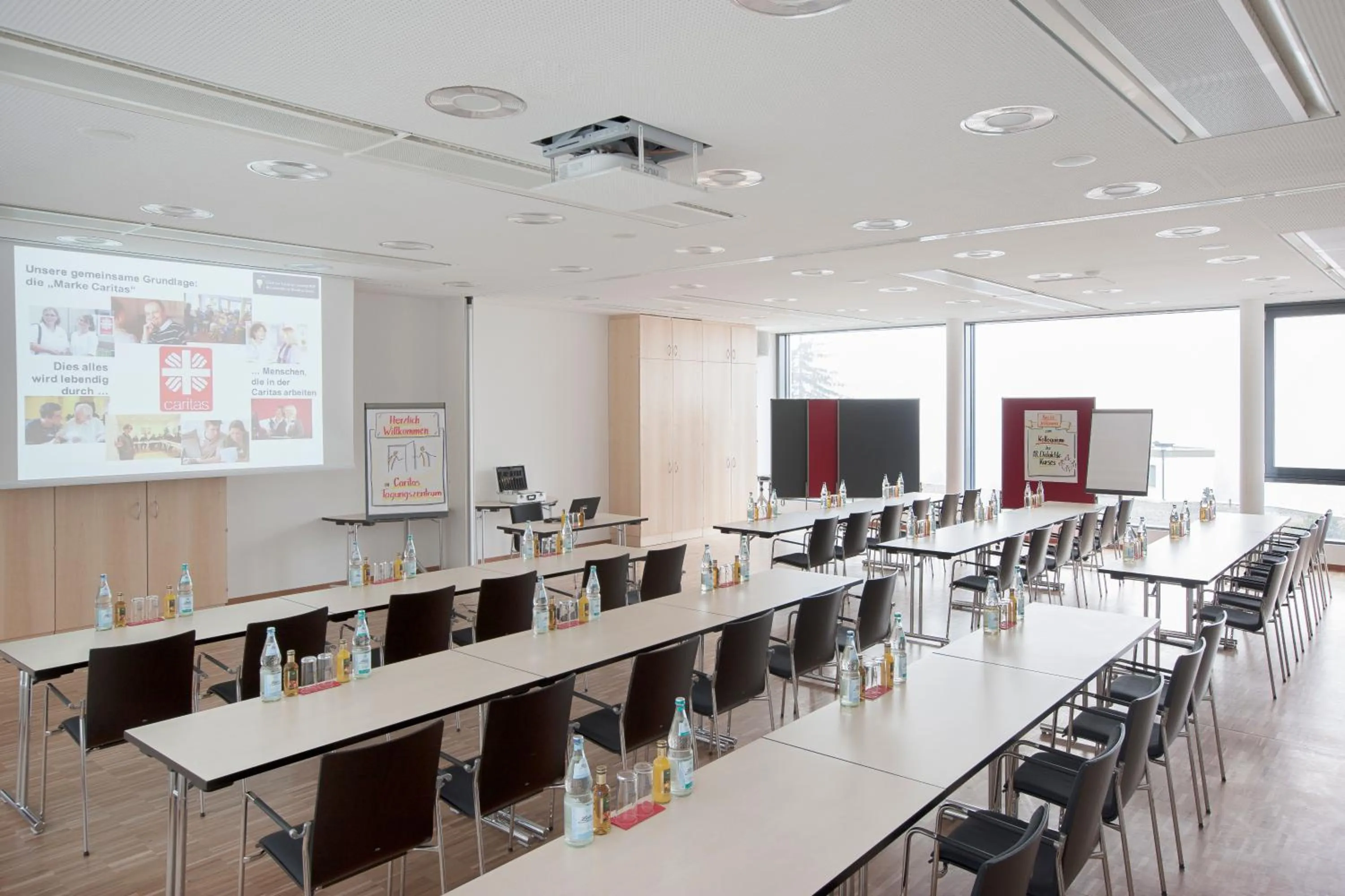 On-site shops in Caritas Tagungszentrum