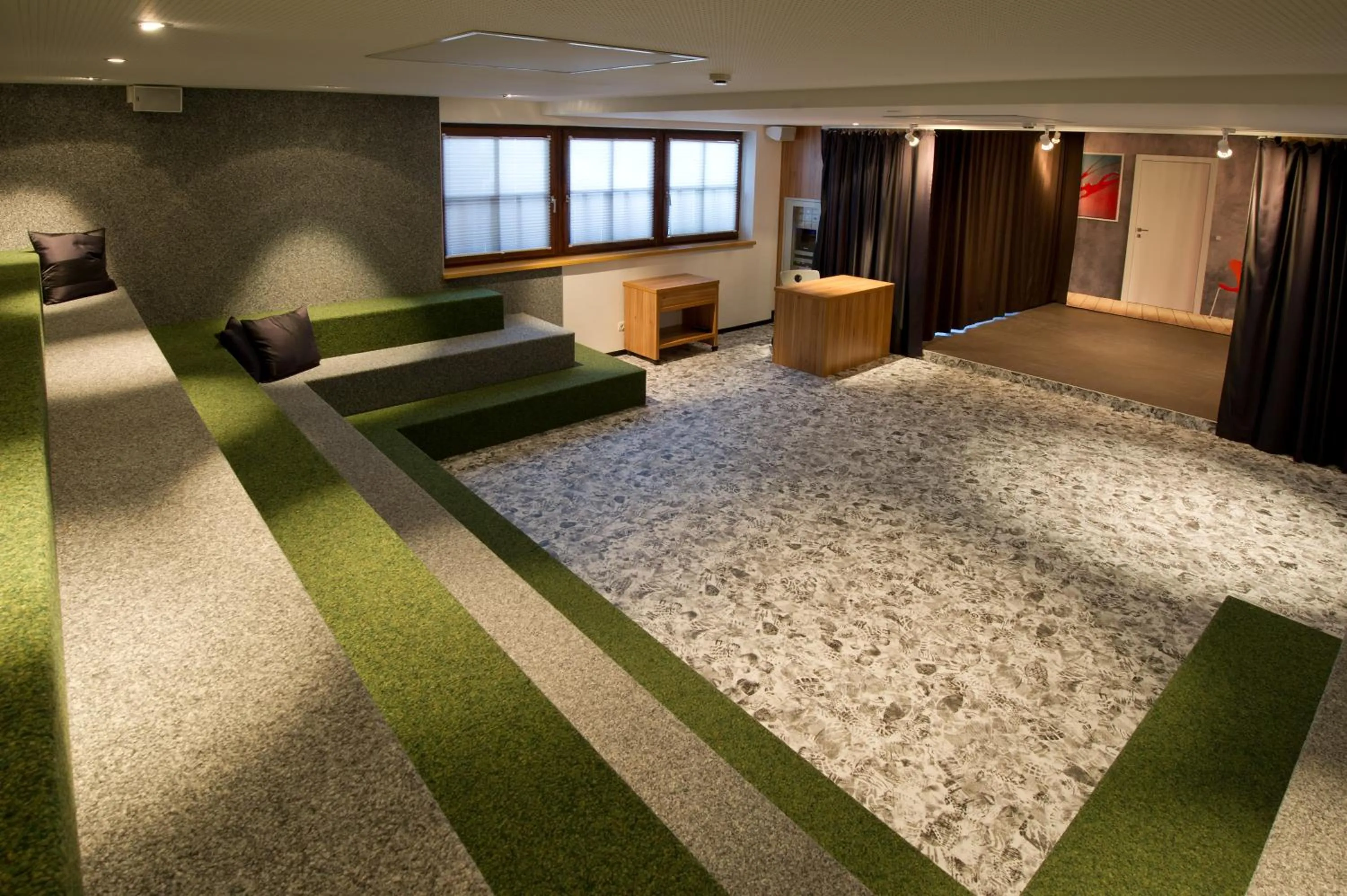 Meeting/conference room in Hofgut Apartment & Lifestyle Resort Wagrain