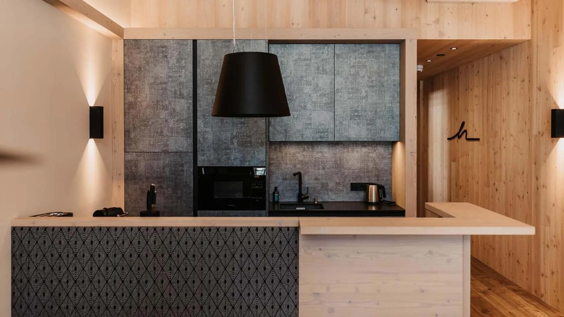 Kitchen or kitchenette in Hofgut Apartment & Lifestyle Resort Wagrain