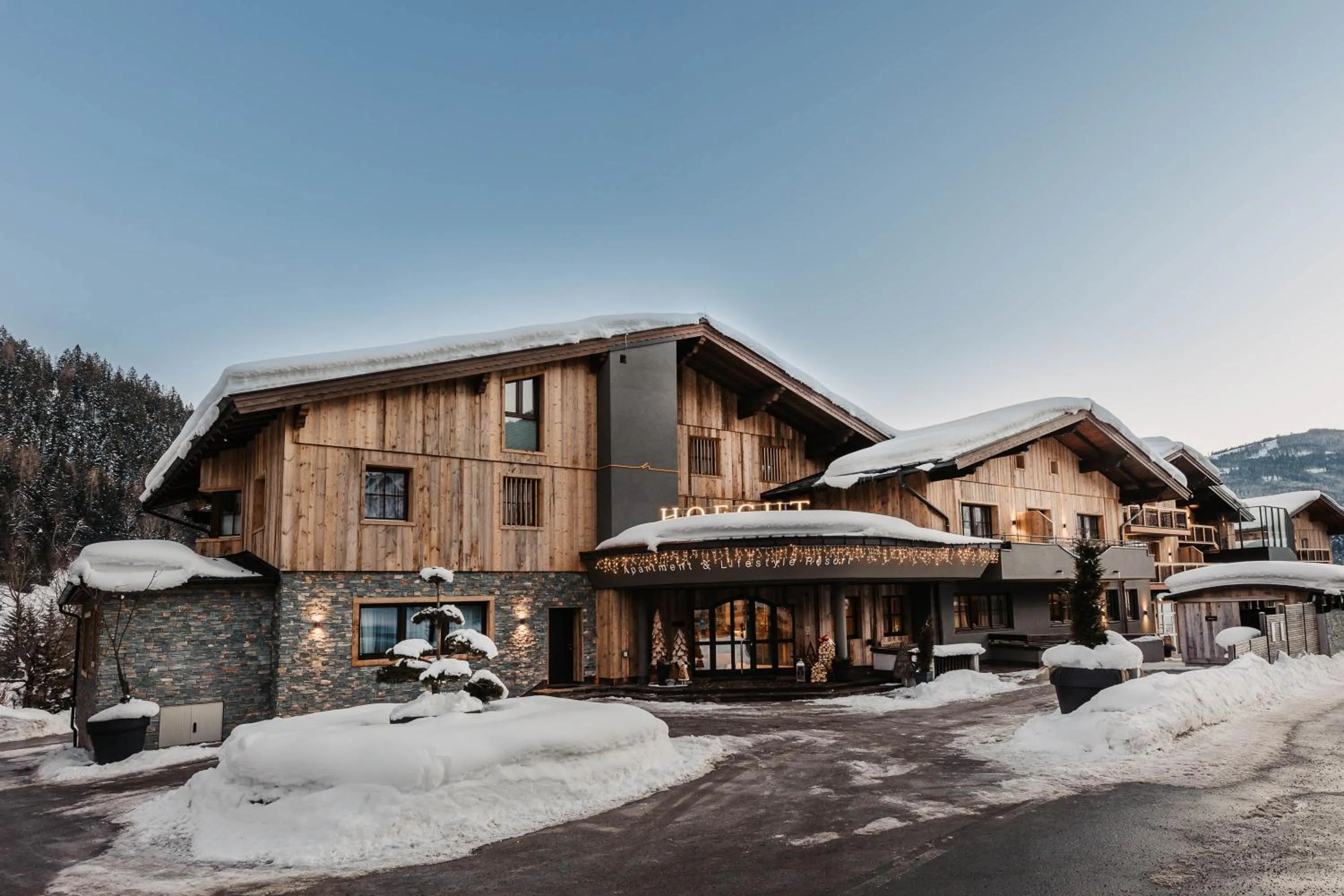 Property building in Hofgut Apartment & Lifestyle Resort Wagrain