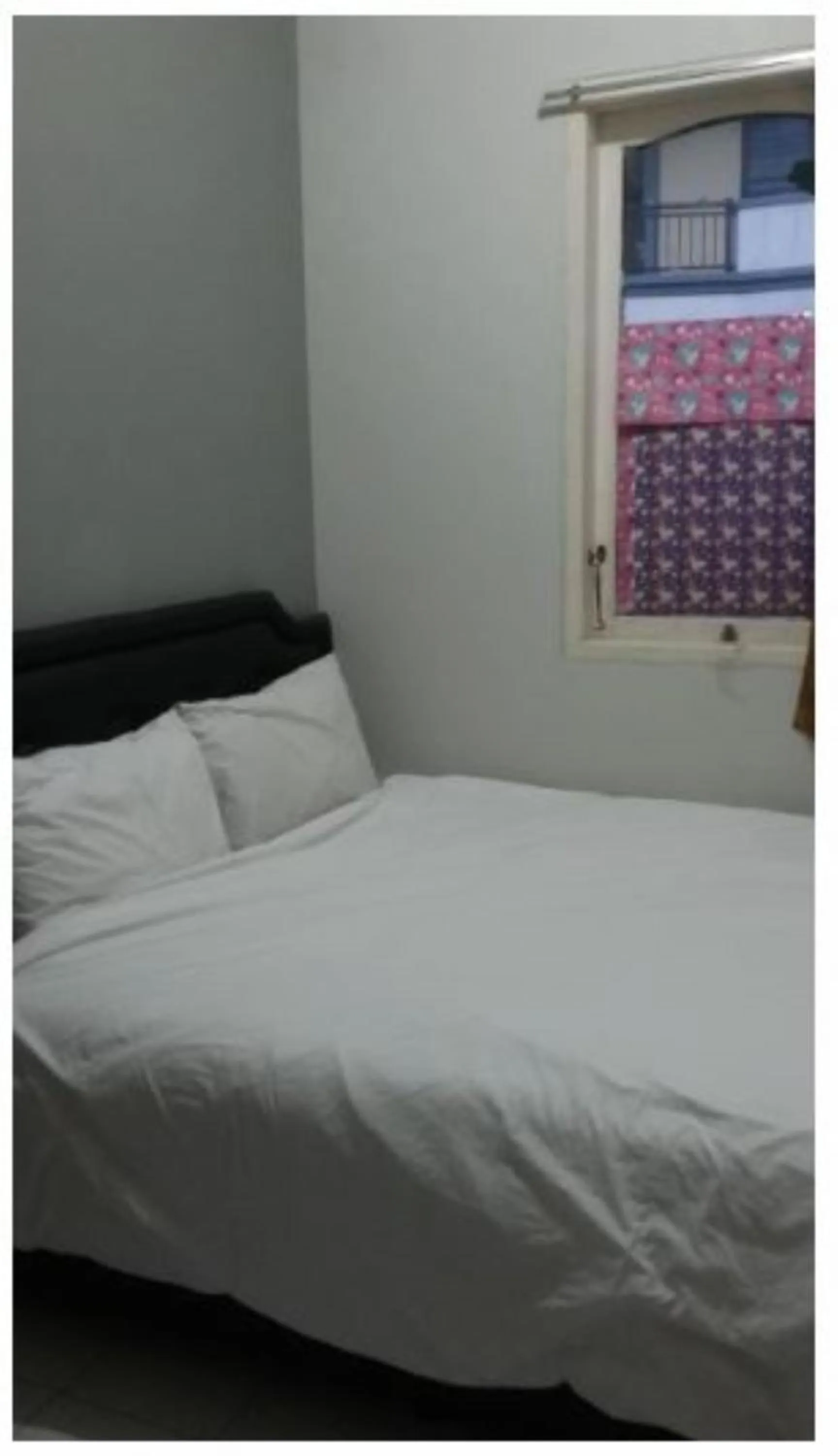 Bedroom, Bed in Siwalankerto F7