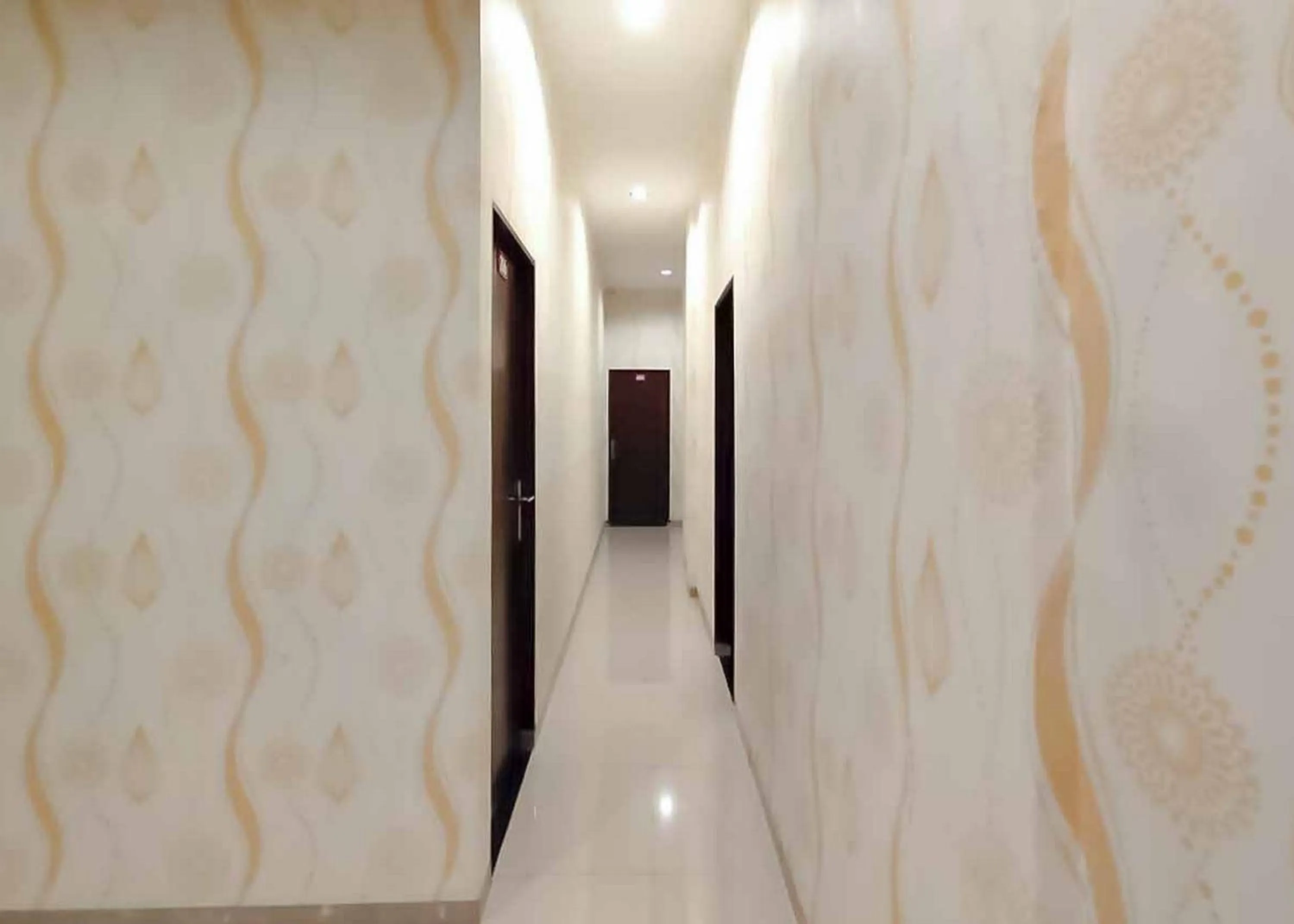 RedDoorz Plus @ Jalan Letda Sujono Medan 2