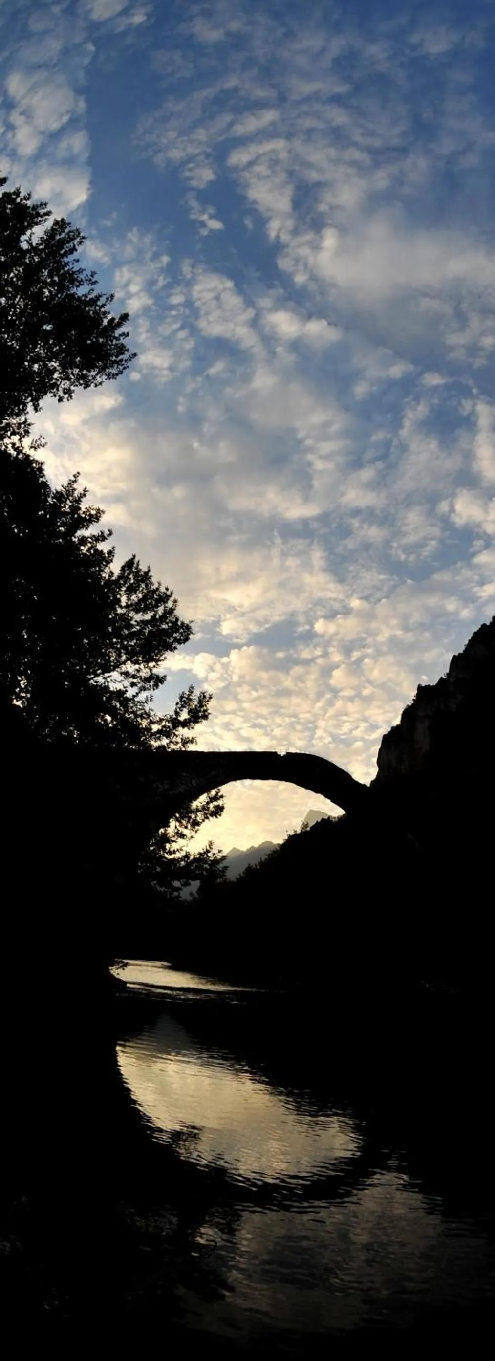 Κonitsa Gefyri hotel