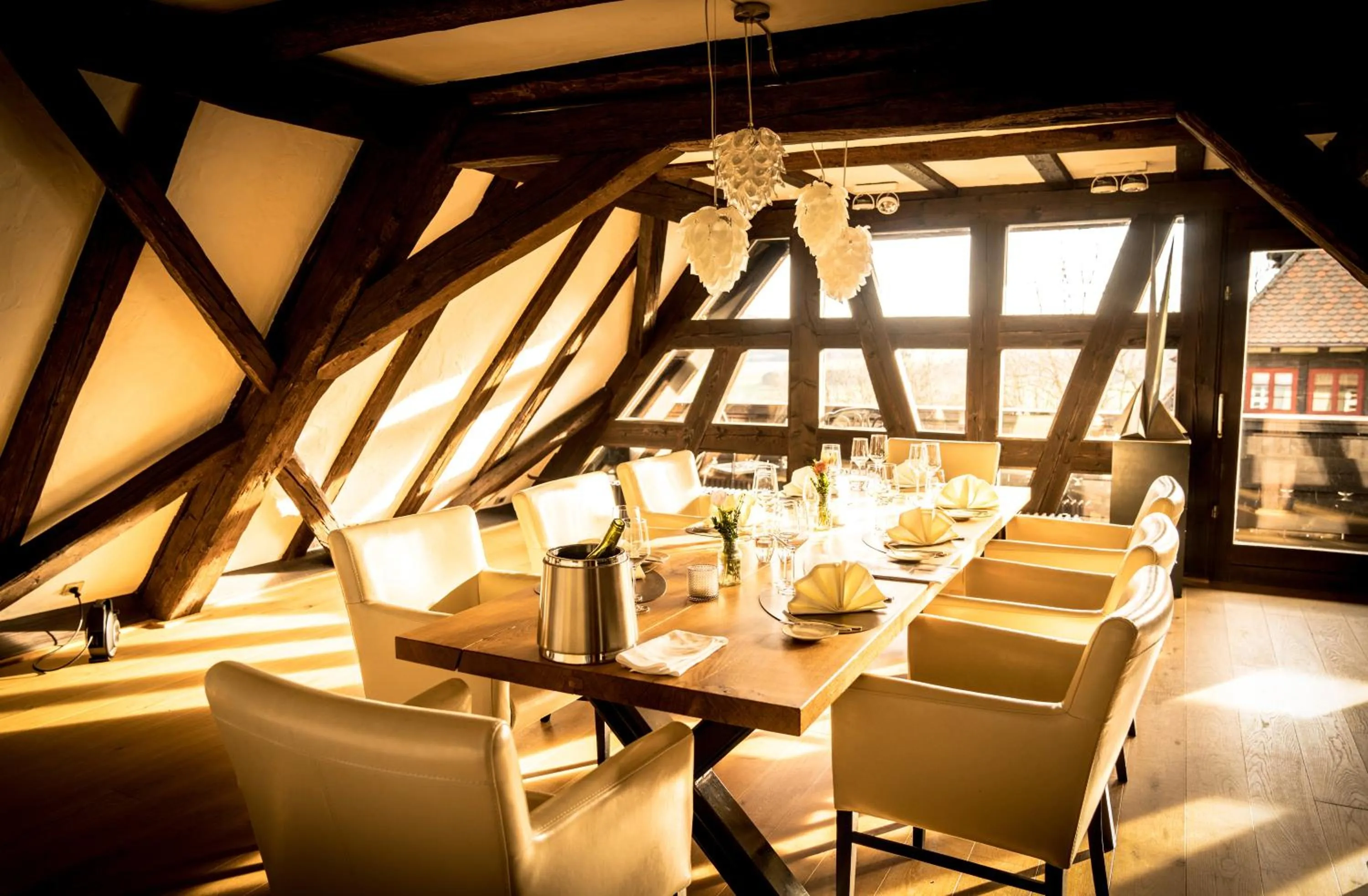 Restaurant/places to eat in Hotel Hofgut Hohenkarpfen