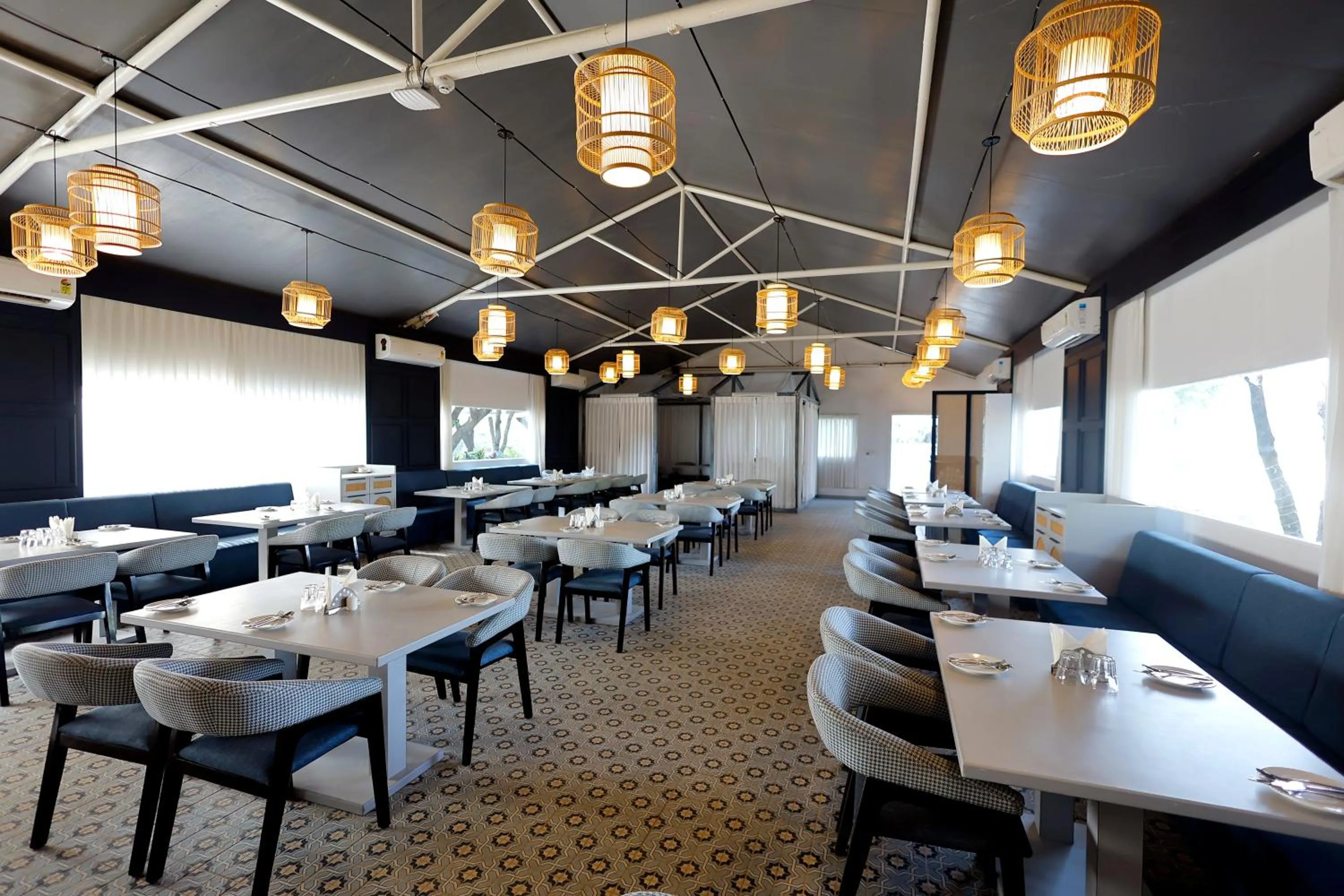 Restaurant/places to eat in The Fern Seaside Luxurious Tent Resort Daman, Series by Marriott