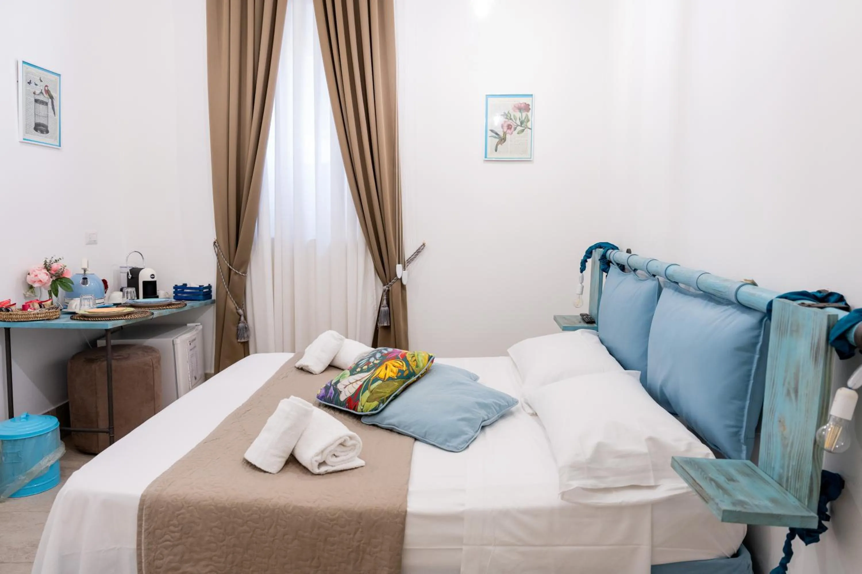 Bed in PALAZZO NICOLAUS del BORGO ANTICO