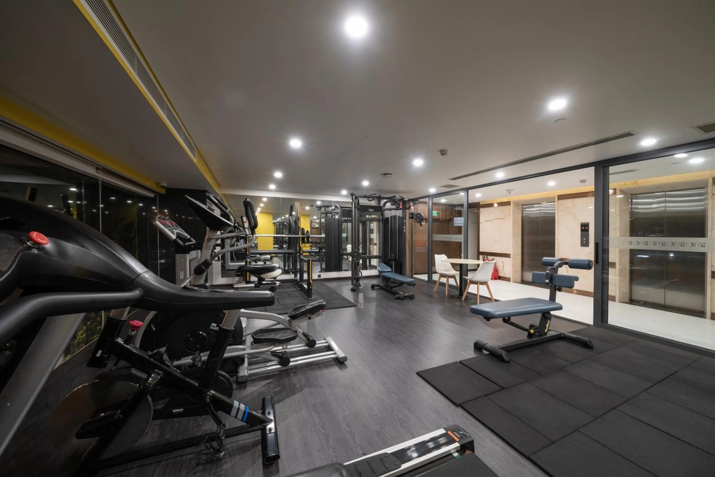 Fitness centre/facilities in Northern Charm Hotel