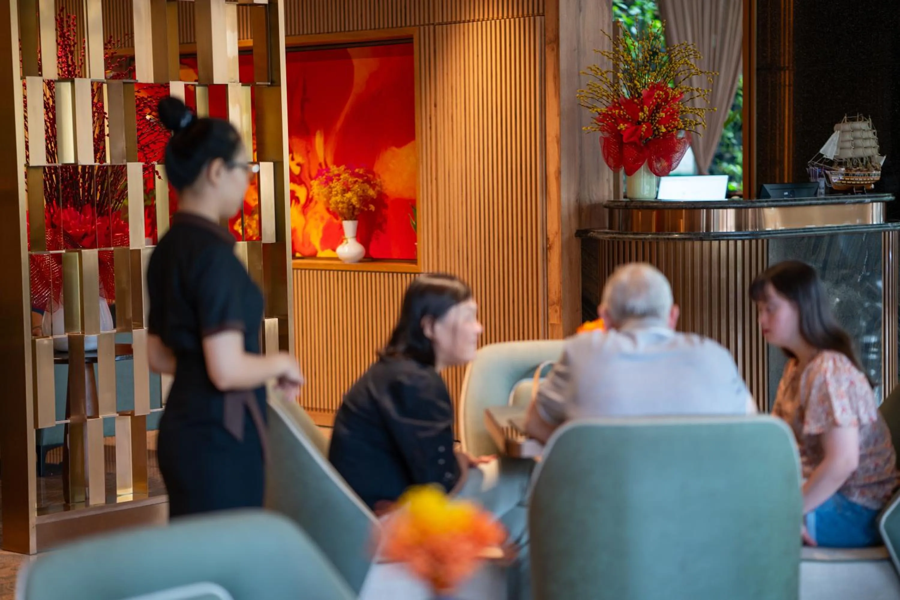 Lobby or reception in Northern Charm Hotel