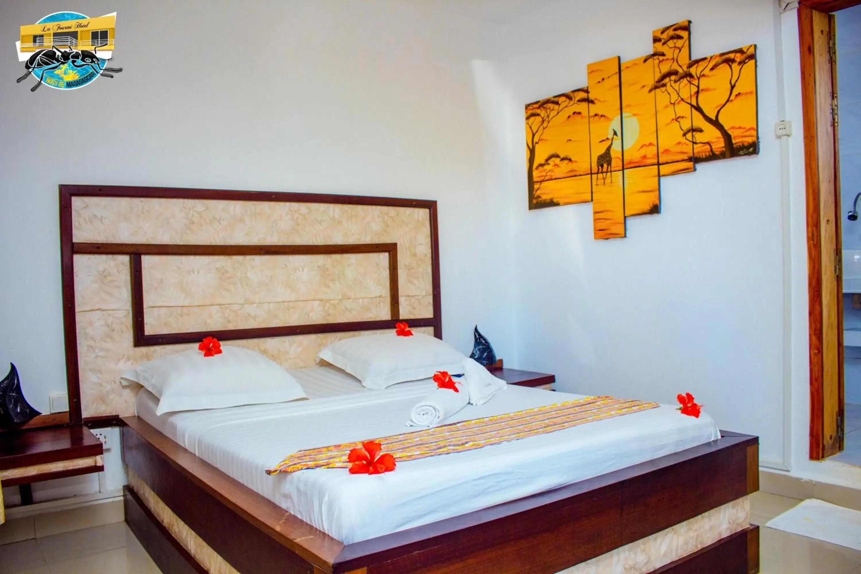 Superior Double Room in La Fourmi Hotel Superior Double Room in La Fourmi Hotel