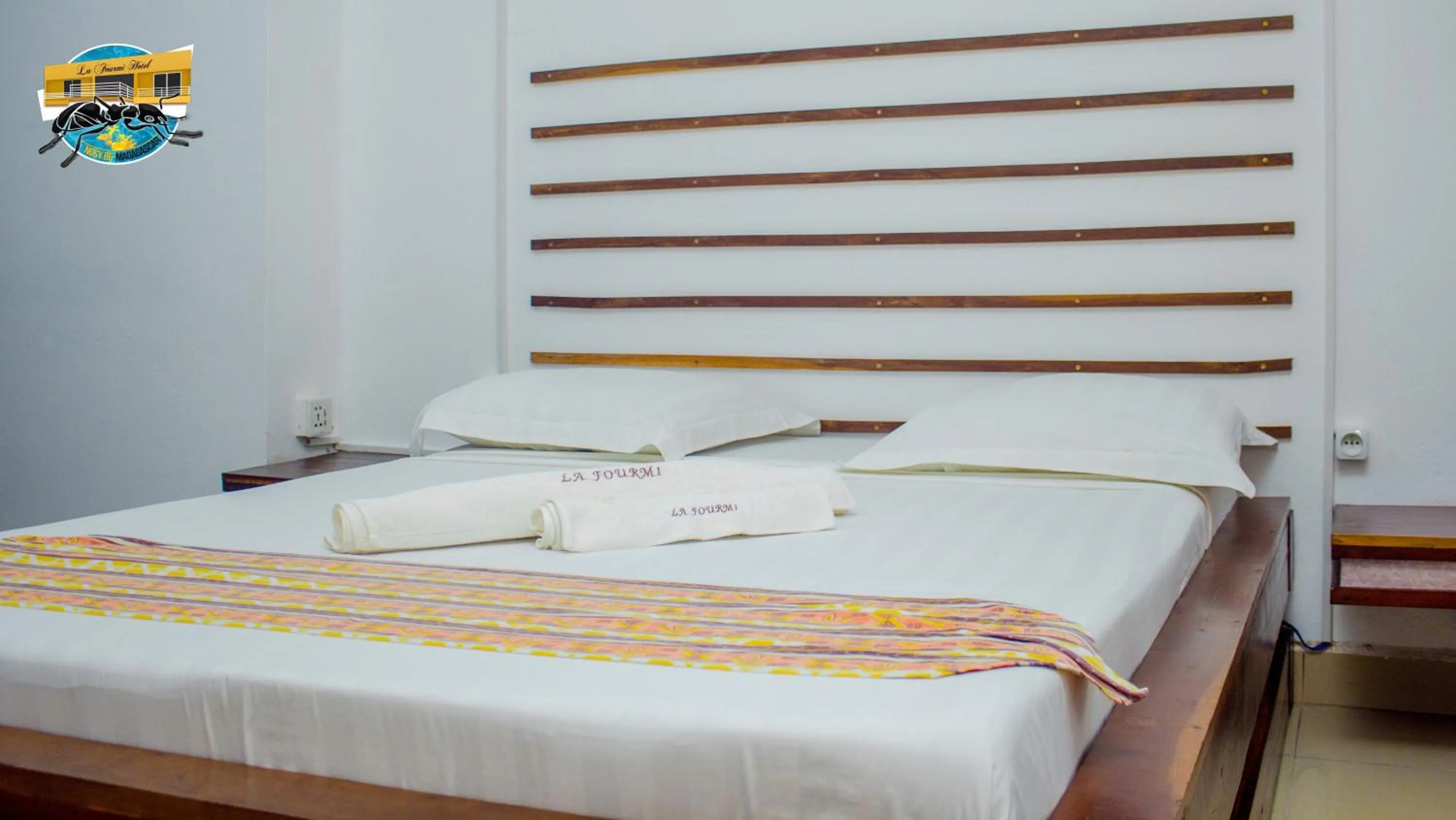 Bed in La Fourmi Hotel