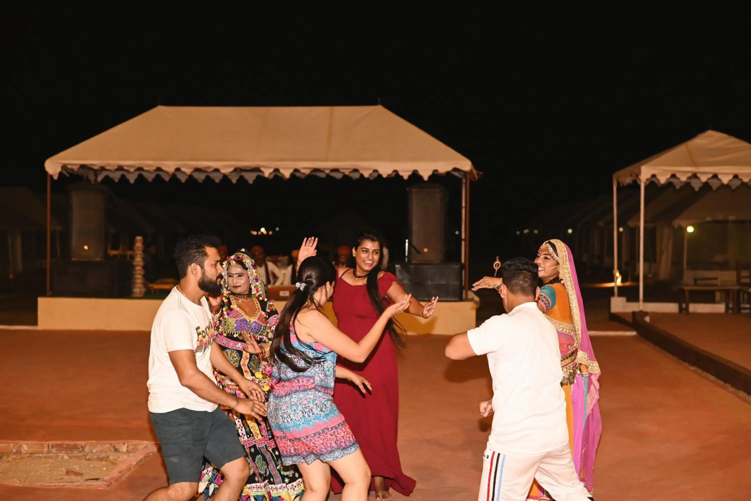 The Captain Desert Camp